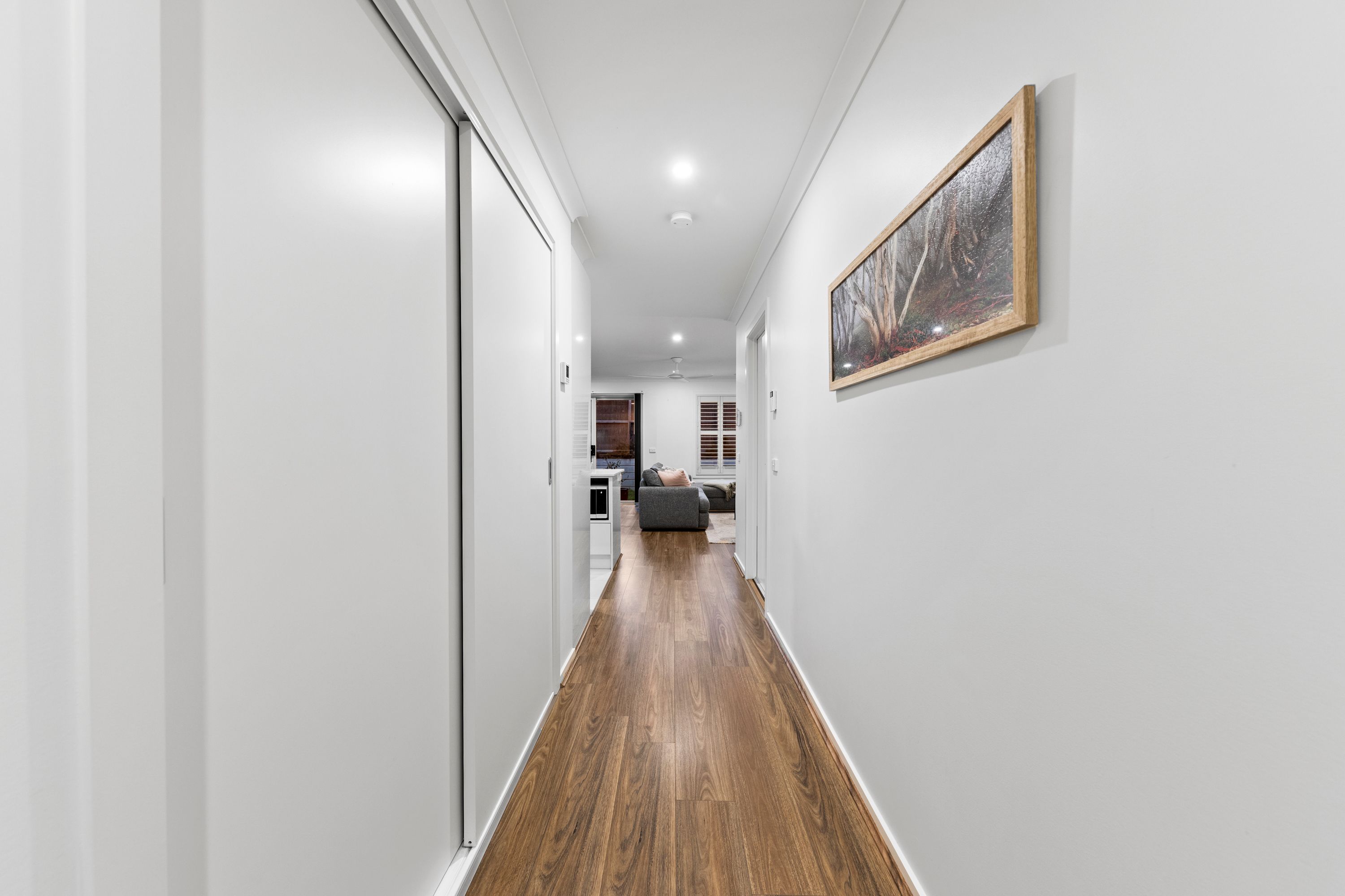 4 Addison Close — photo 9 of 22