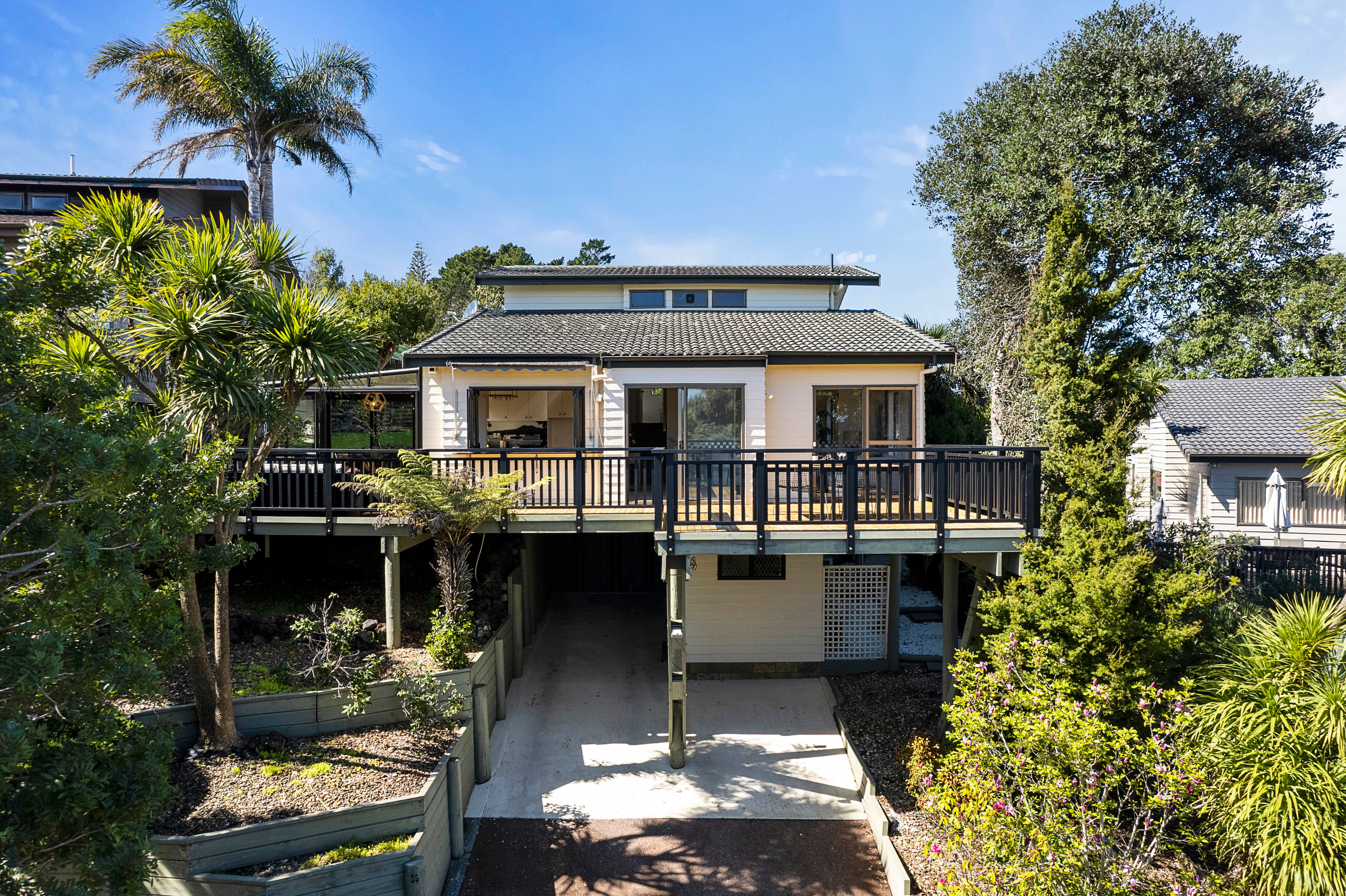 14 Proteus Place, Half Moon Bay, Manukau City