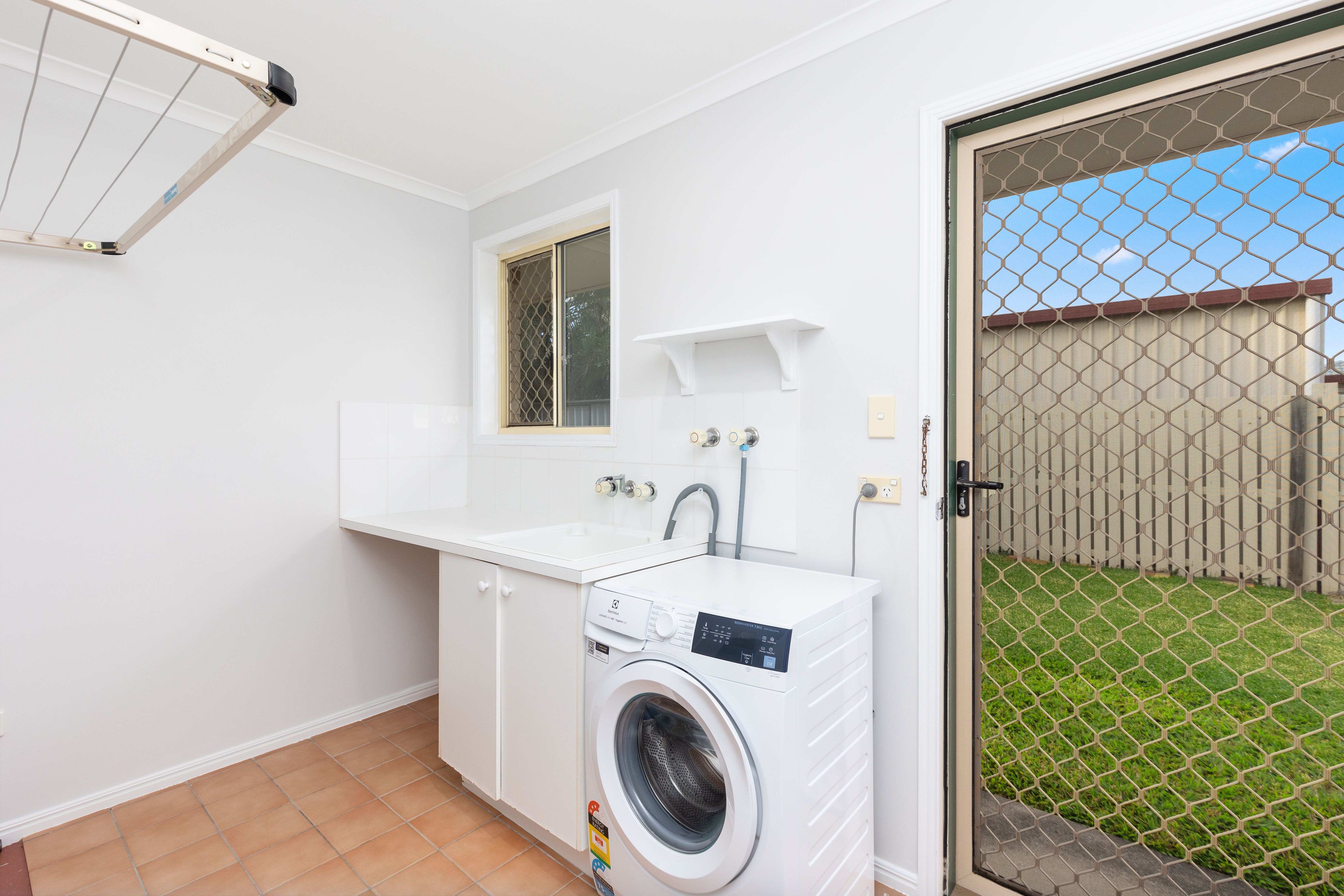 47 Anchorage Circuit, Point Vernon, QLD 4655 House for Rent Ray