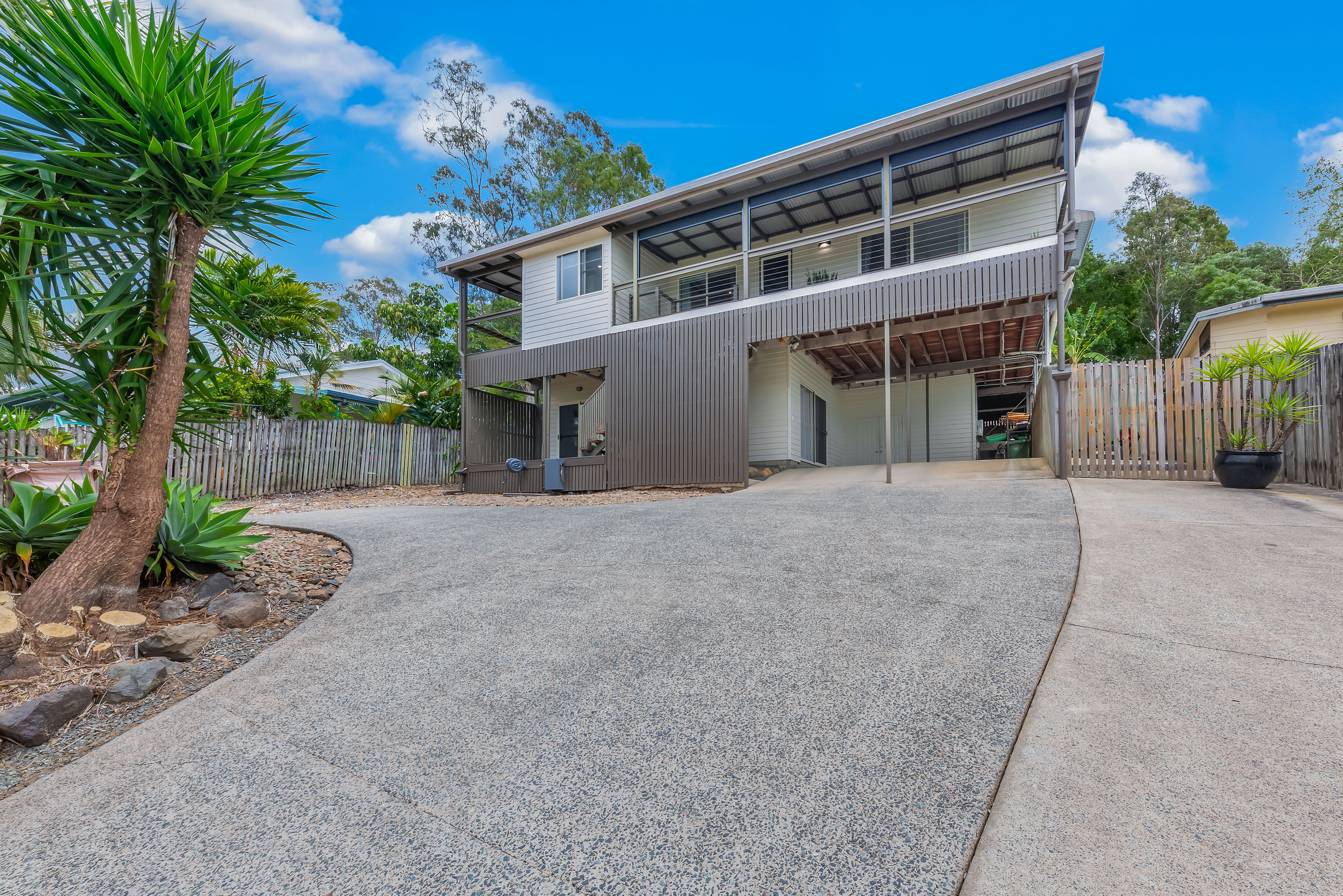10 Grace Avenue — photo from Ray White Whitsunday
