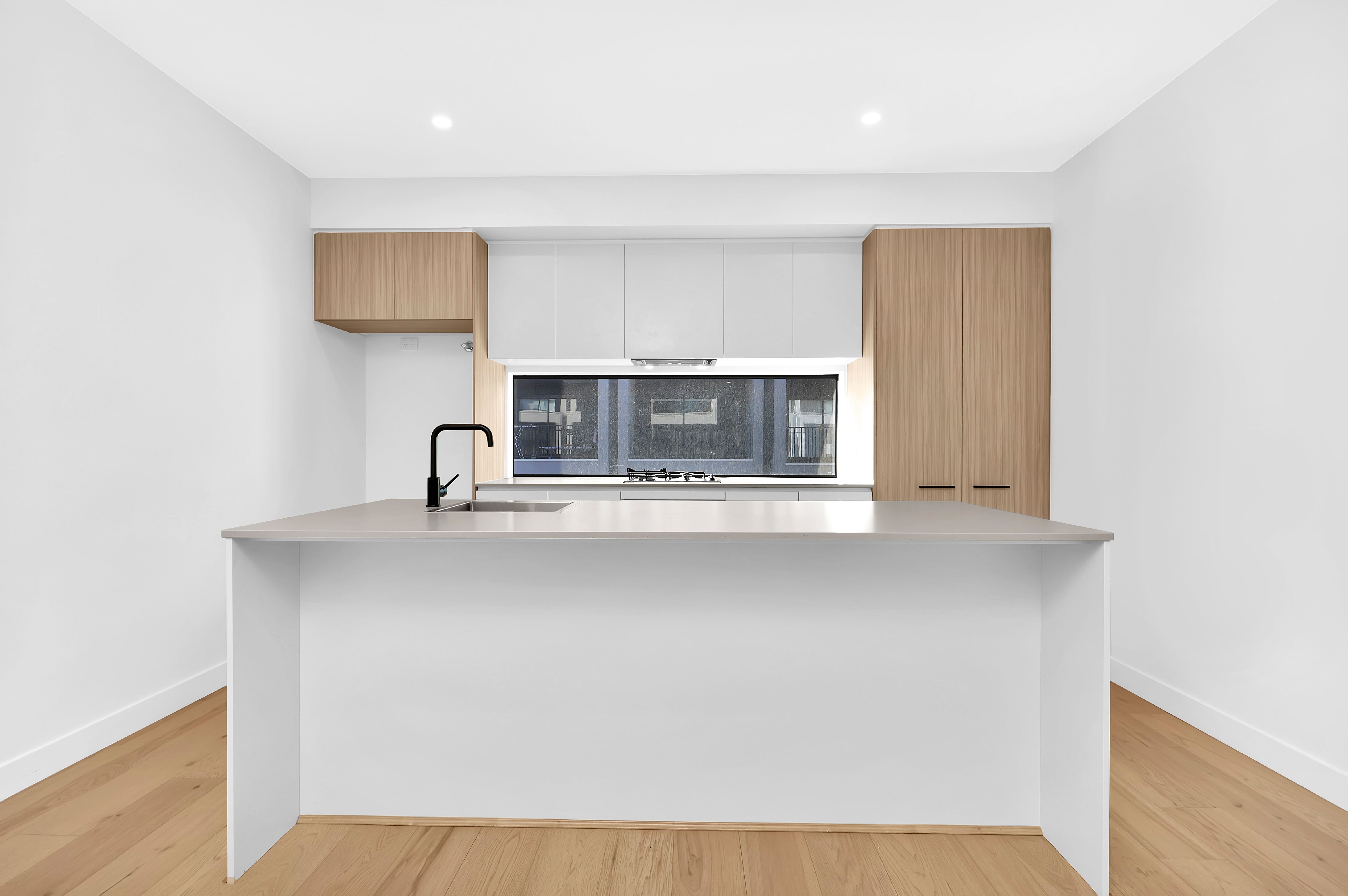 18 Bocconcini Walk, Mill Park, VIC 3082