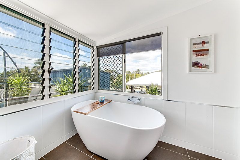 10 Flinders Close, Lammermoor, QLD 4703