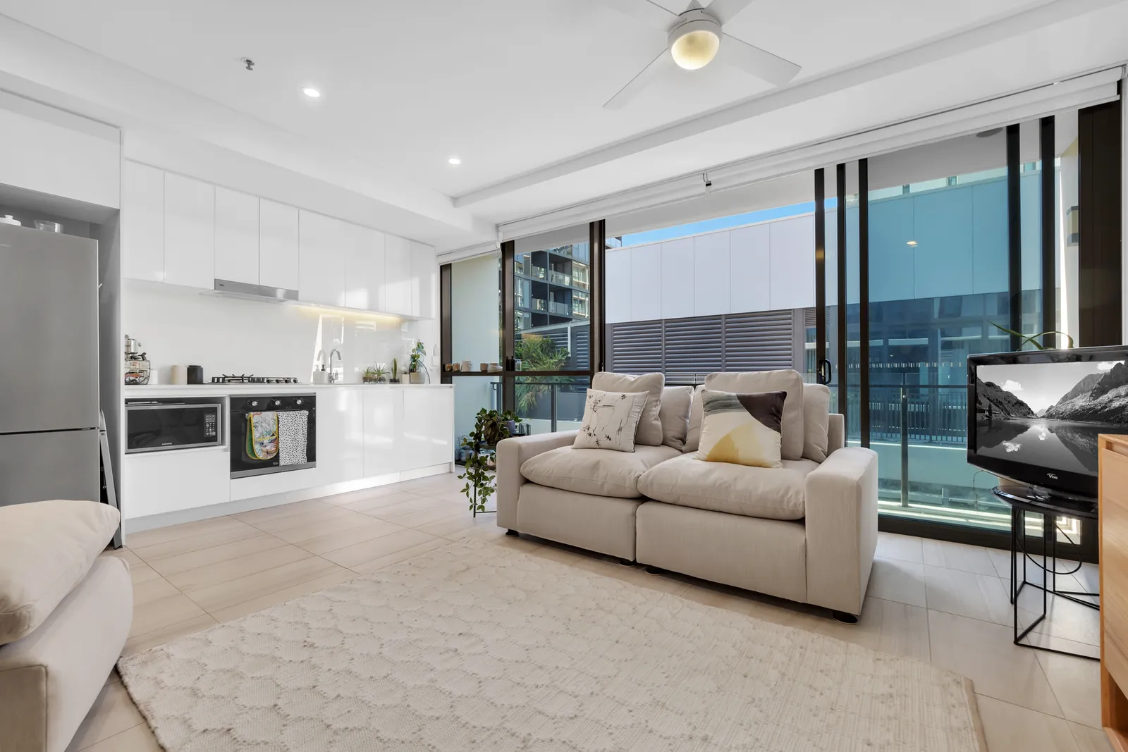 1301/10 Stratton Street, Newstead