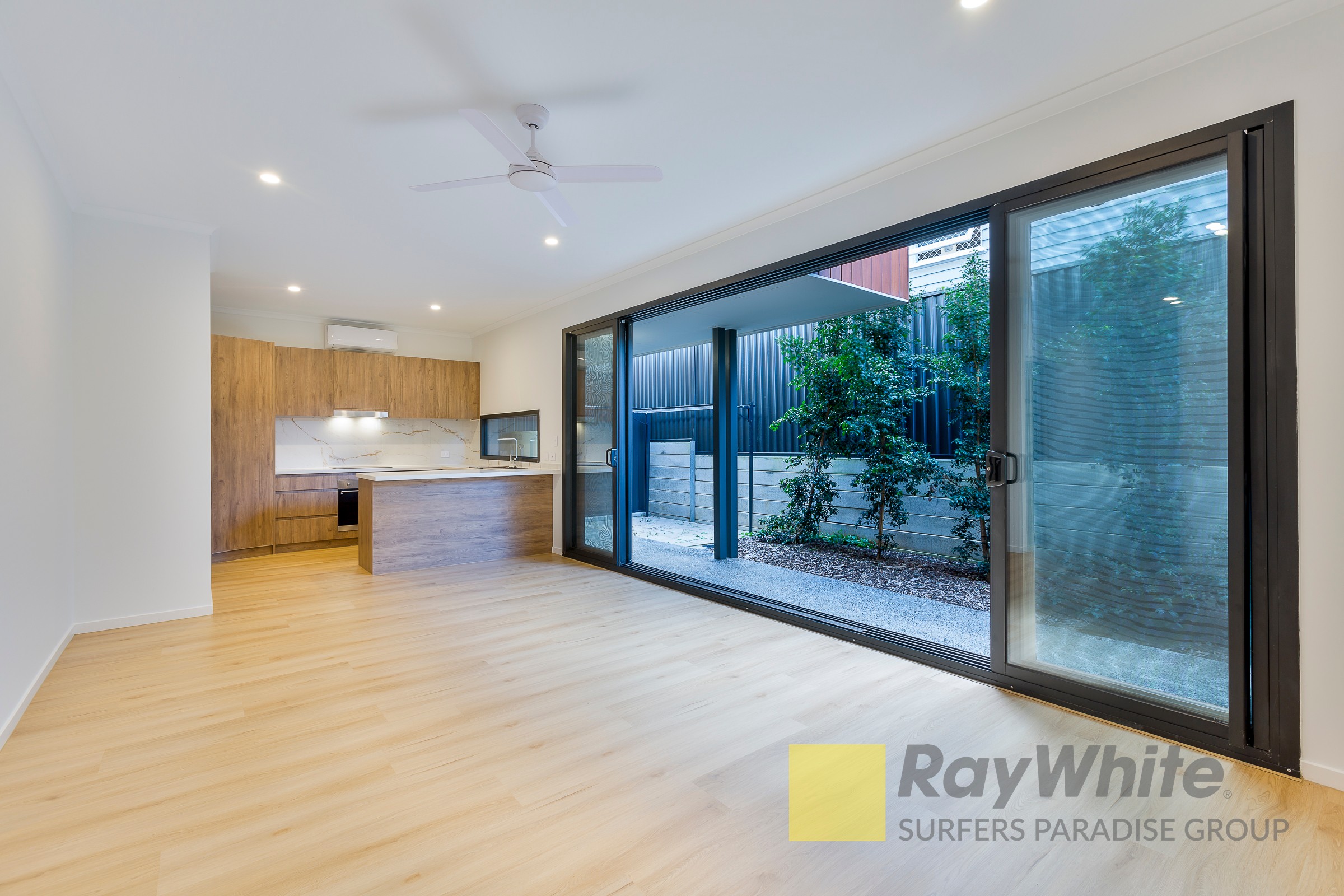 2/95-97 Johnston Street, Southport, QLD 4215