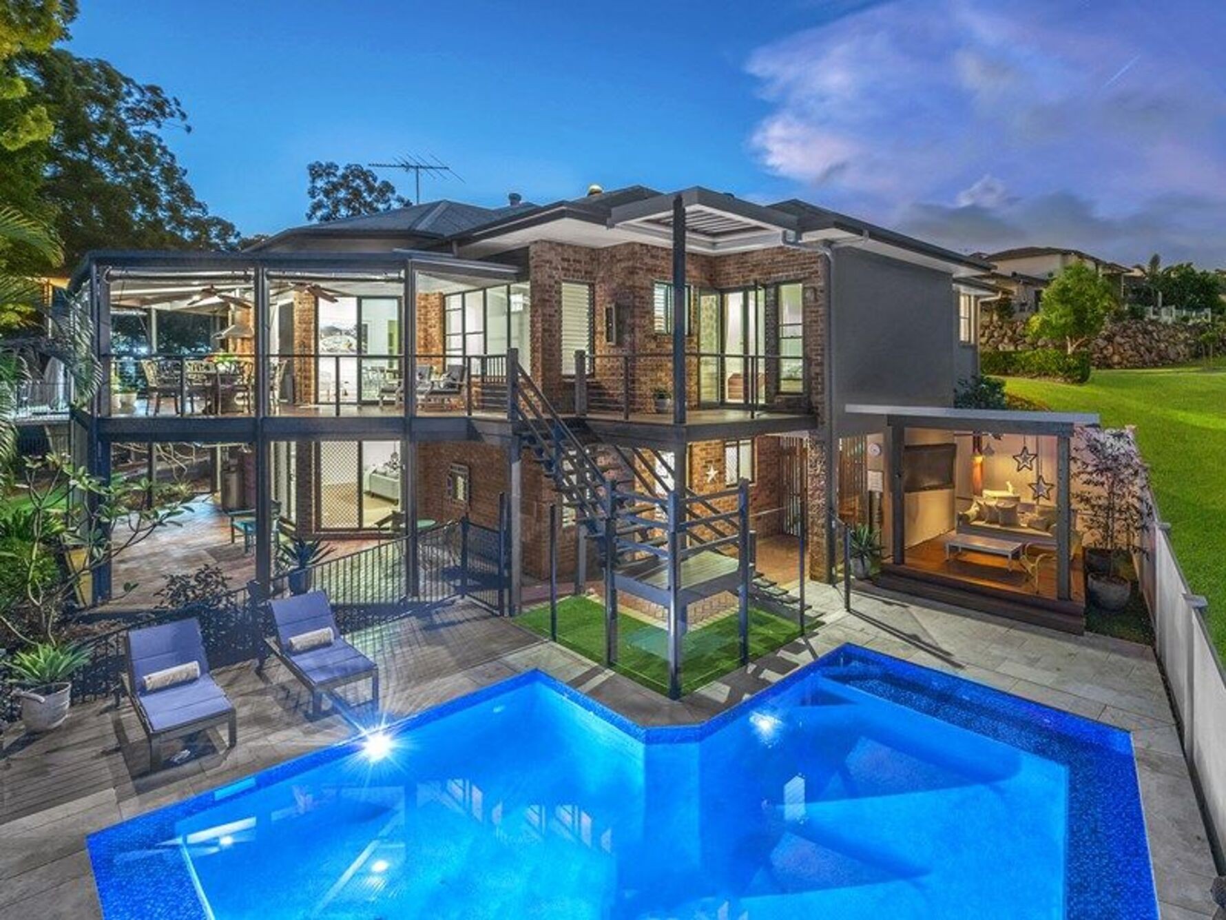 35 Ironbark Place, Bridgeman Downs, QLD 4035