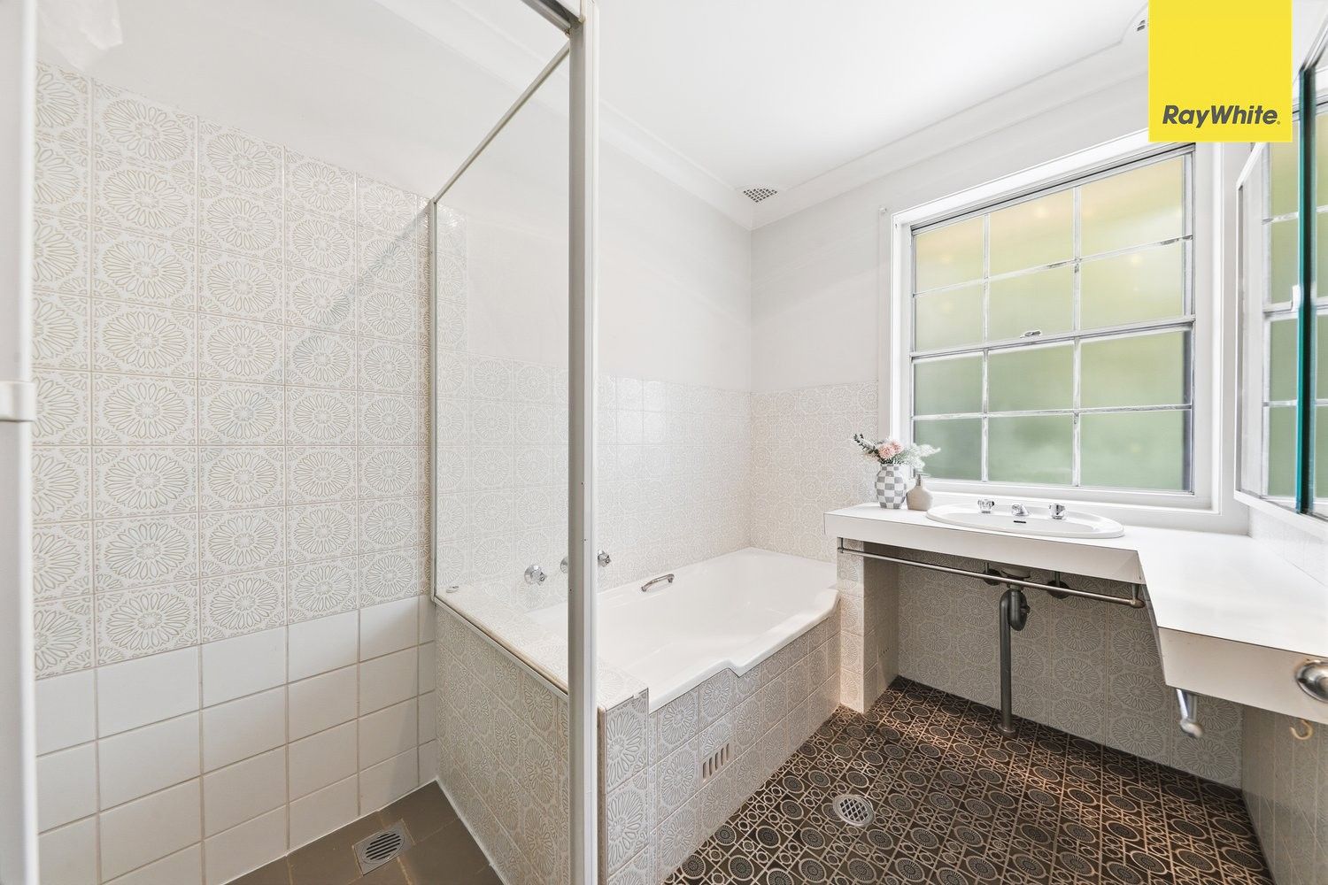 55 Oakes Road — photo 14 of 16