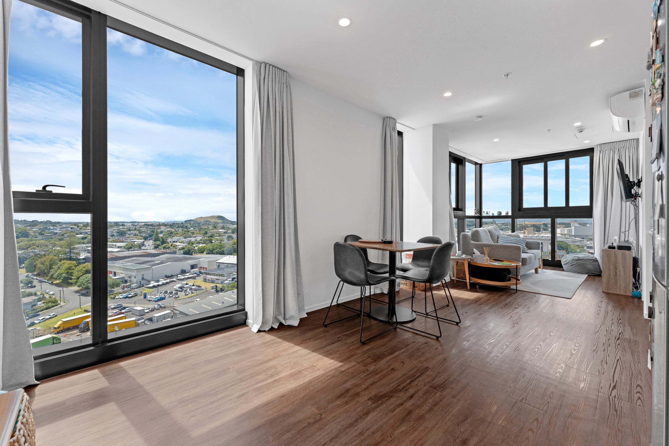 1204 A&B/20 Park Avenue, Ellerslie, Auckland City