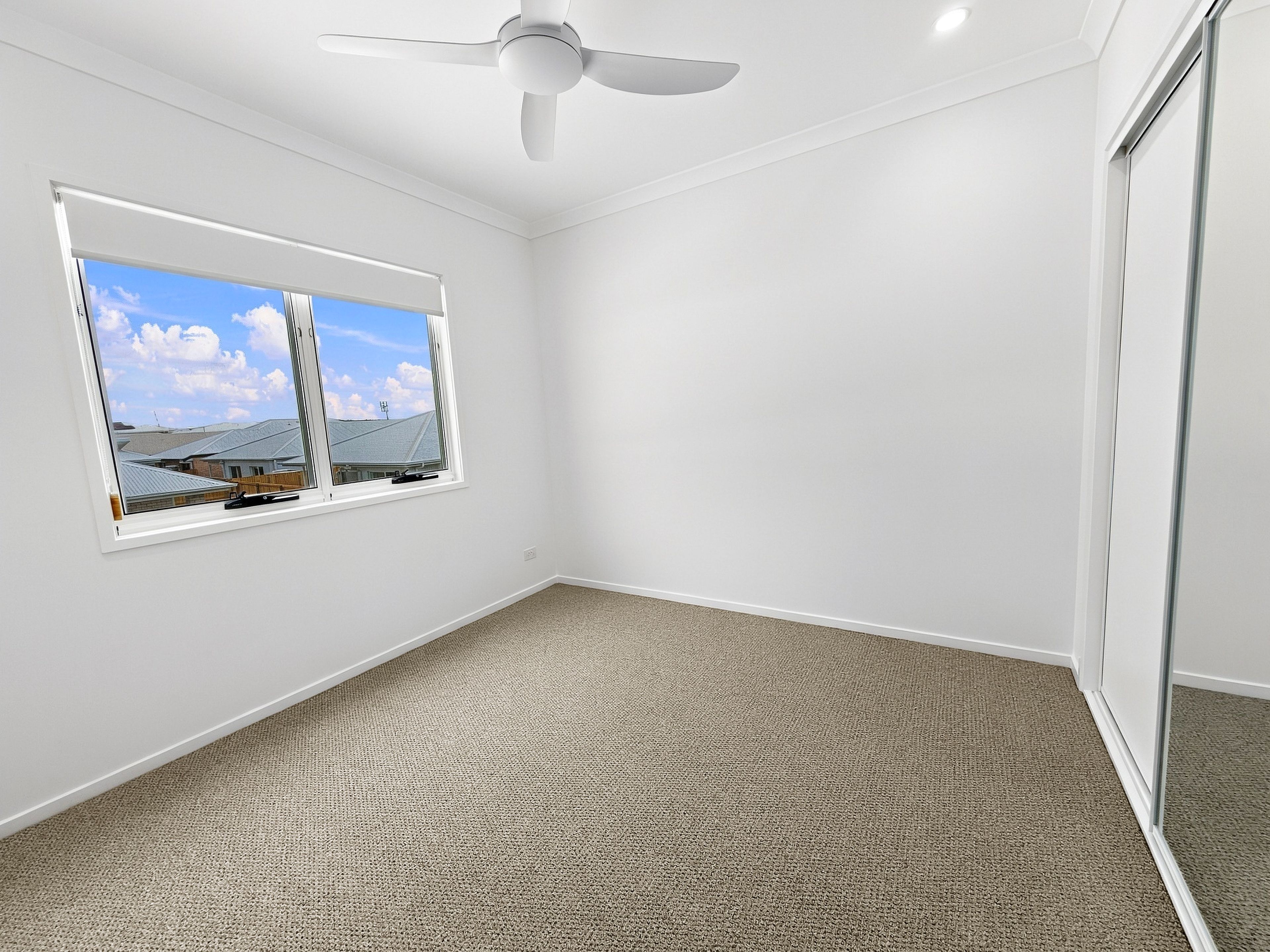 133 Attenborough Drive — photo 9 of 12