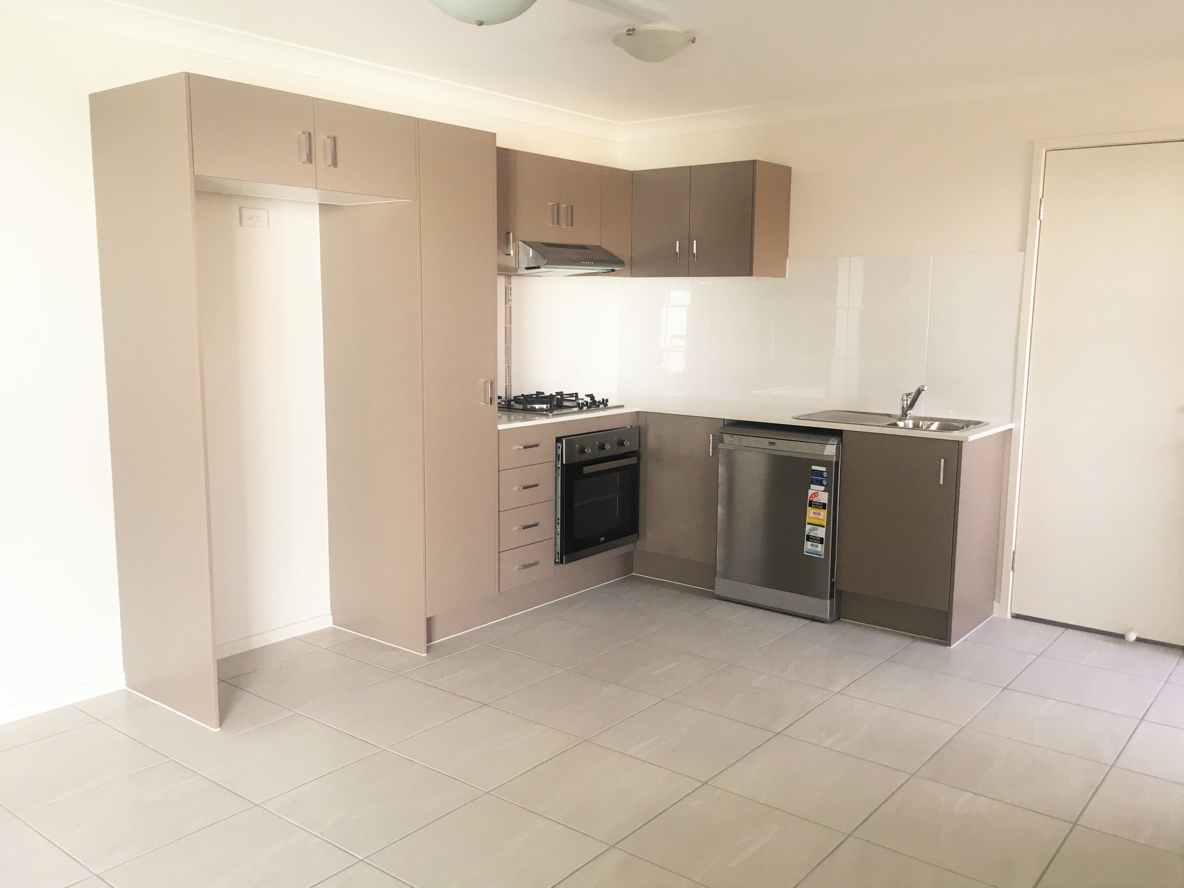 1/52 Whitmore Crescent, Goodna, QLD 4300