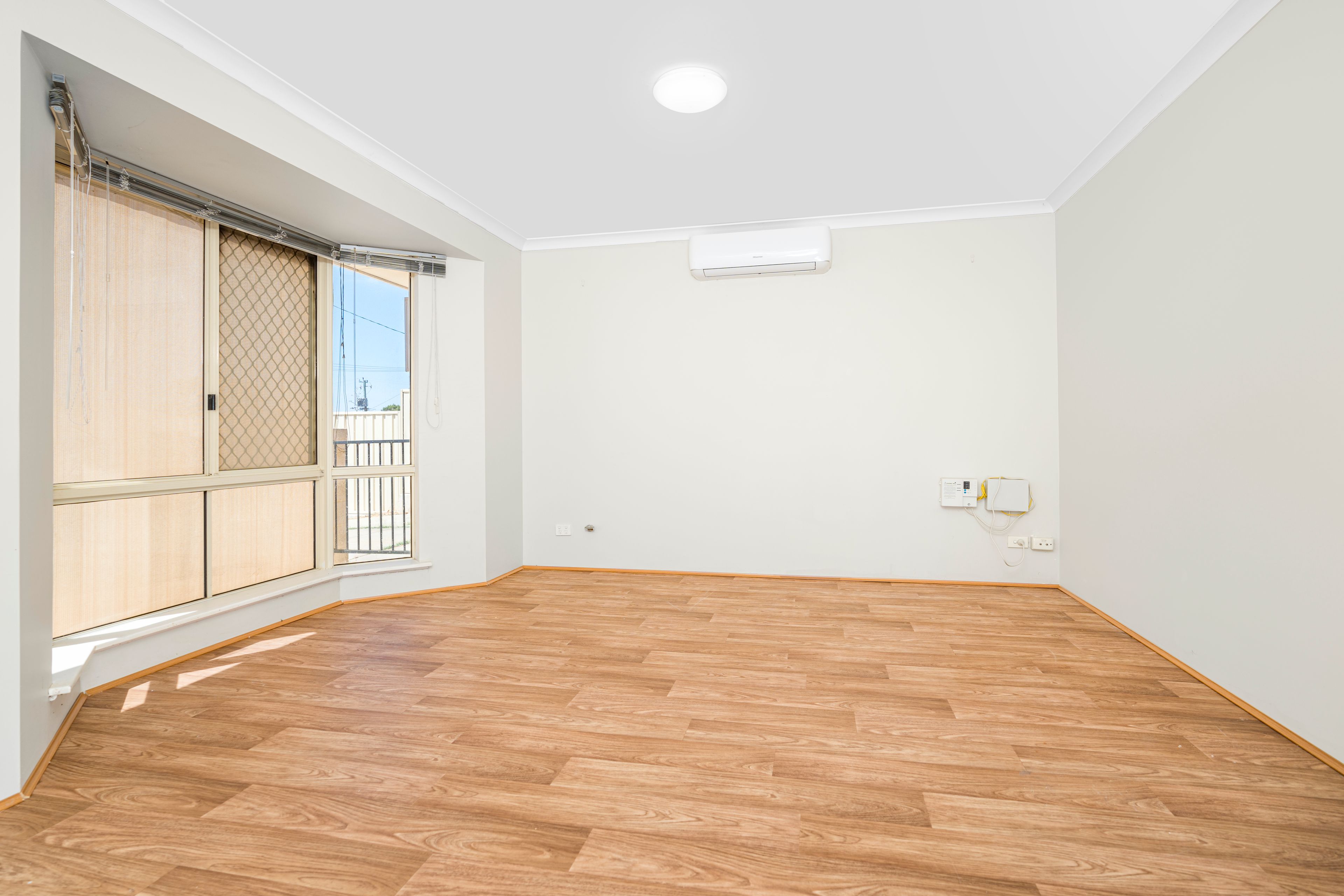 8 Naomi Way, Karloo, WA 6530