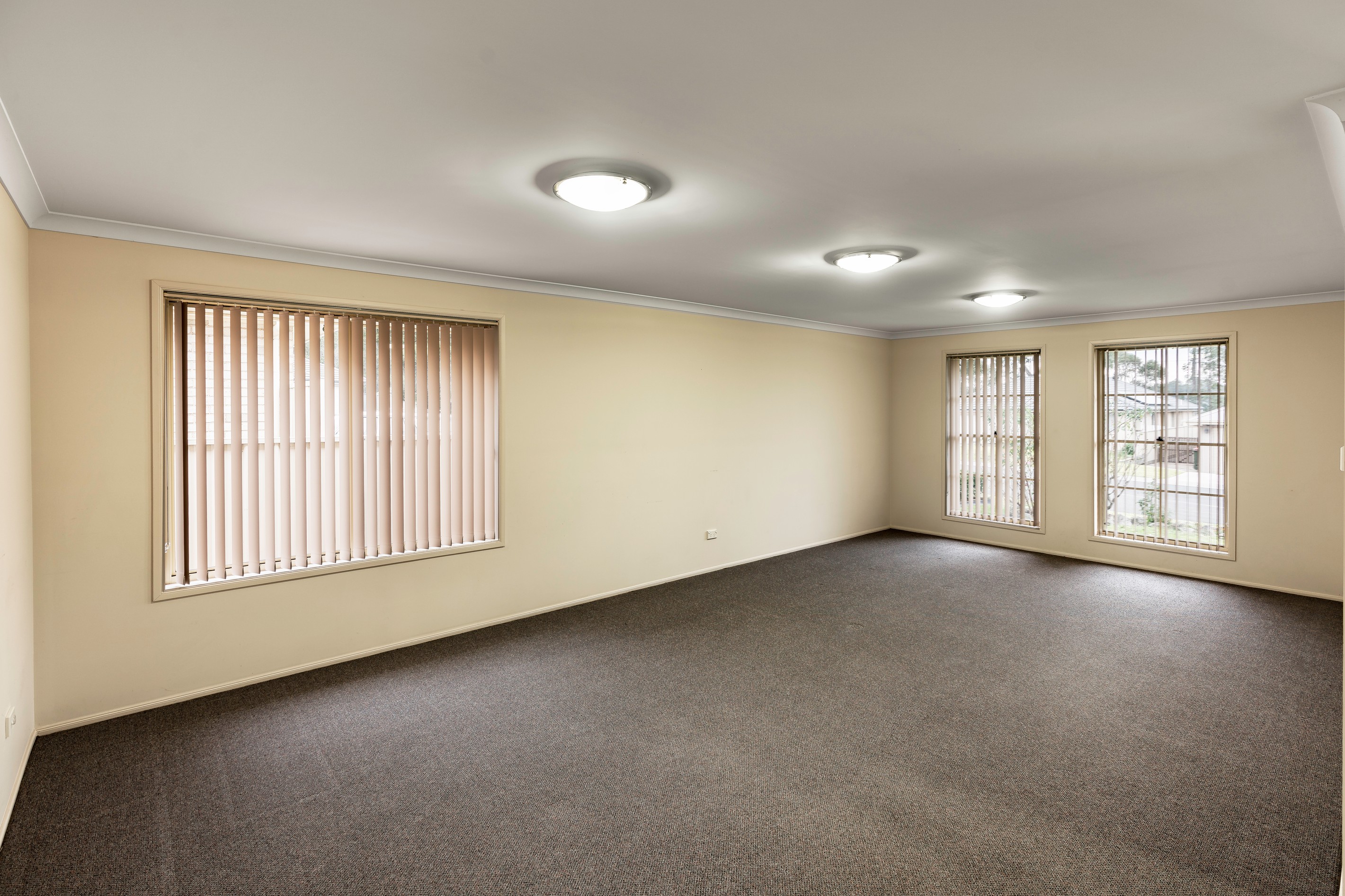 77 Bowerbird Street, South Nowra, NSW 2541