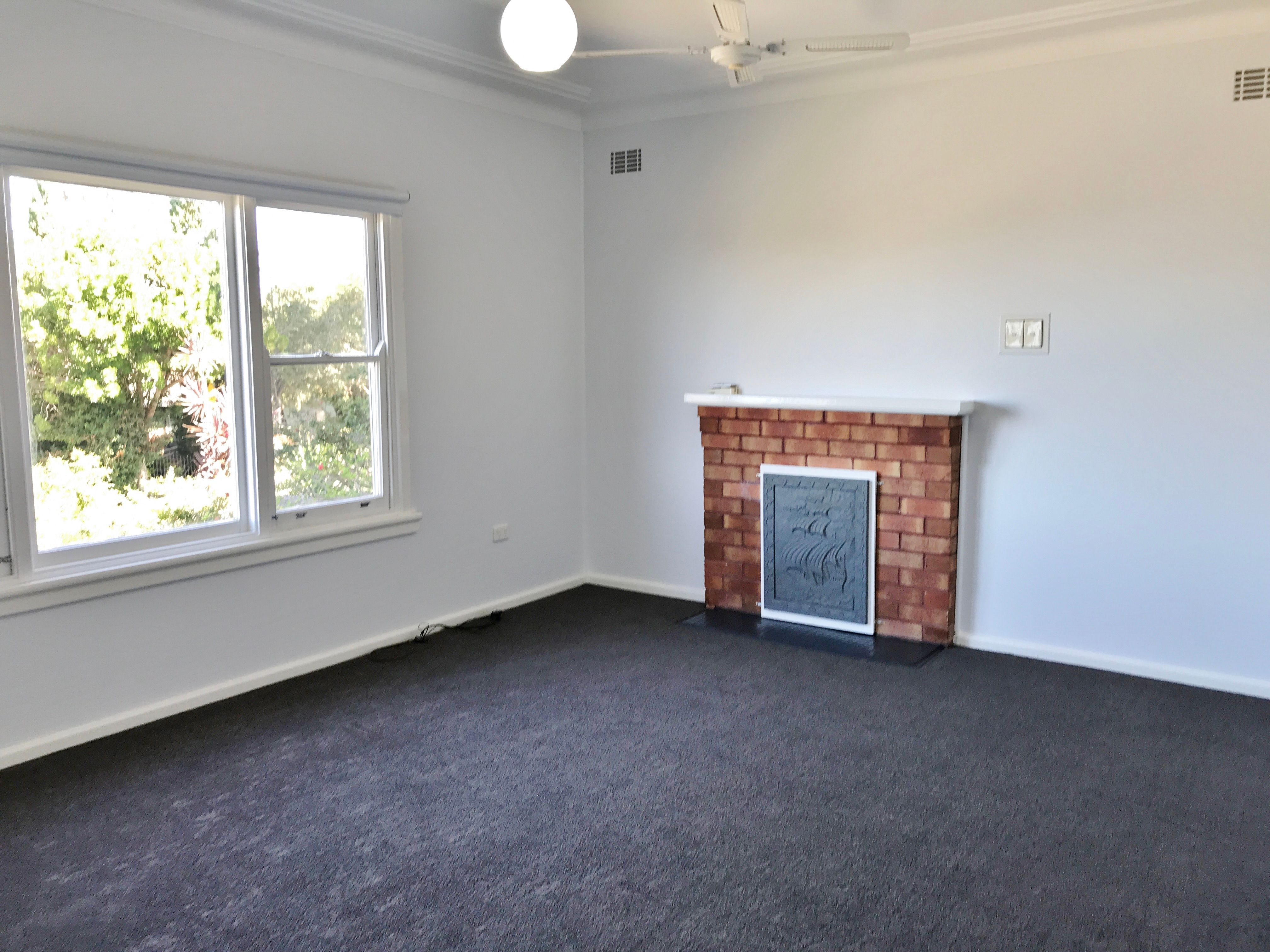 37 Diamond Head Drive, Budgewoi, NSW 2262
