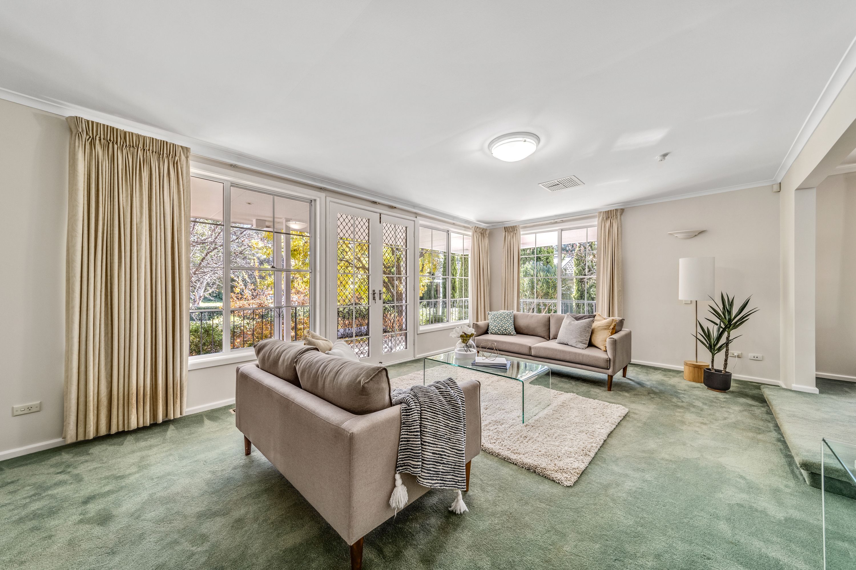 27 De Salis Street, Weetangera, ACT 2614