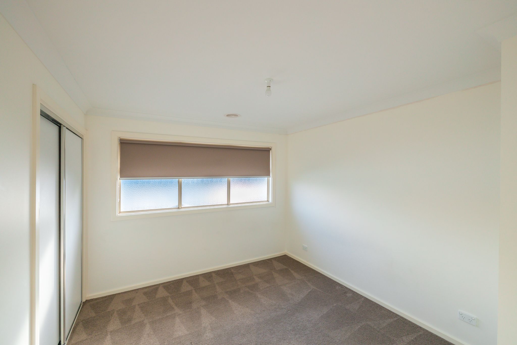 2/62 Scoresby Road — photo 11 of 14
