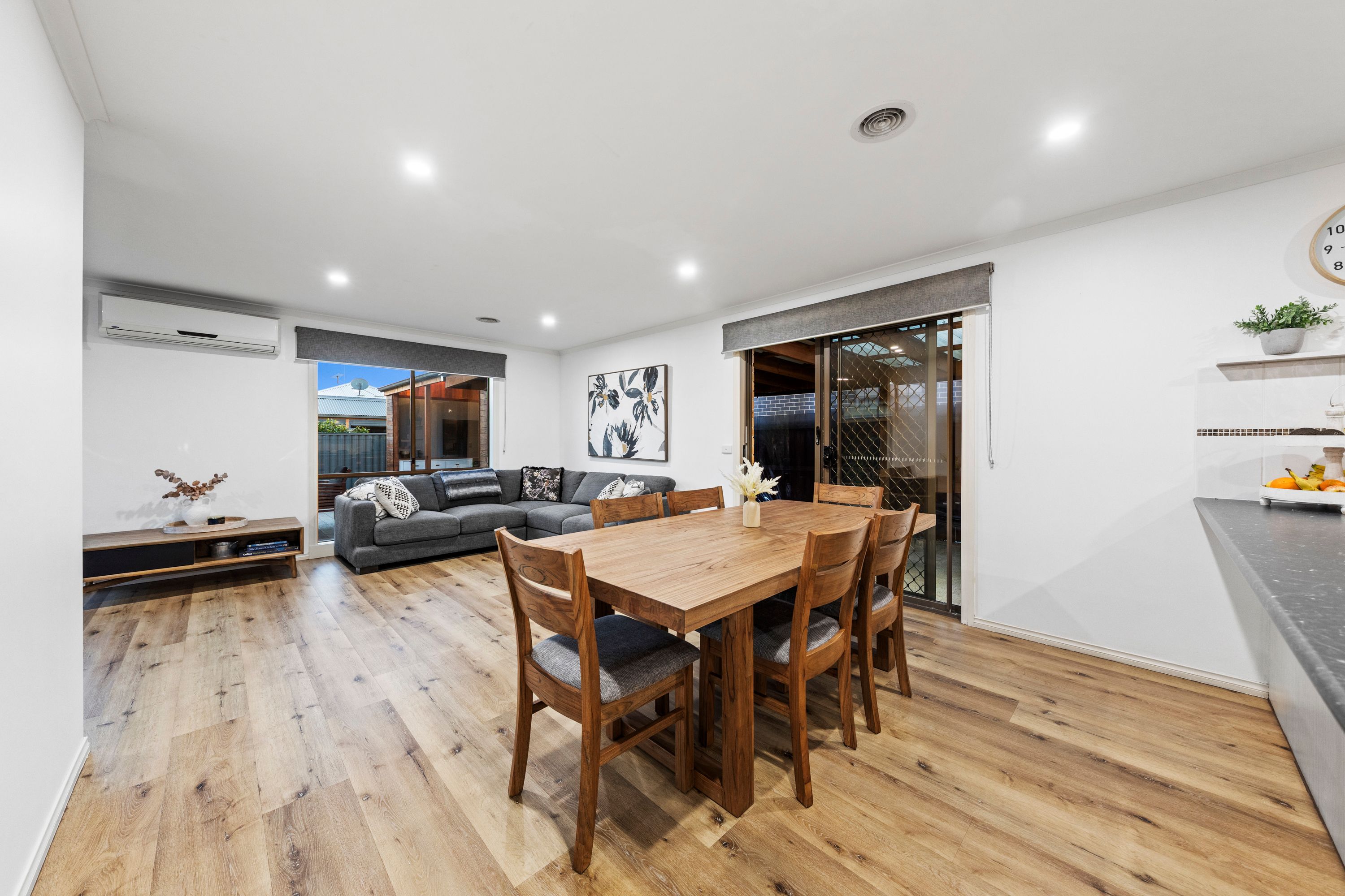 83 Melissa Way — photo 5 of 30