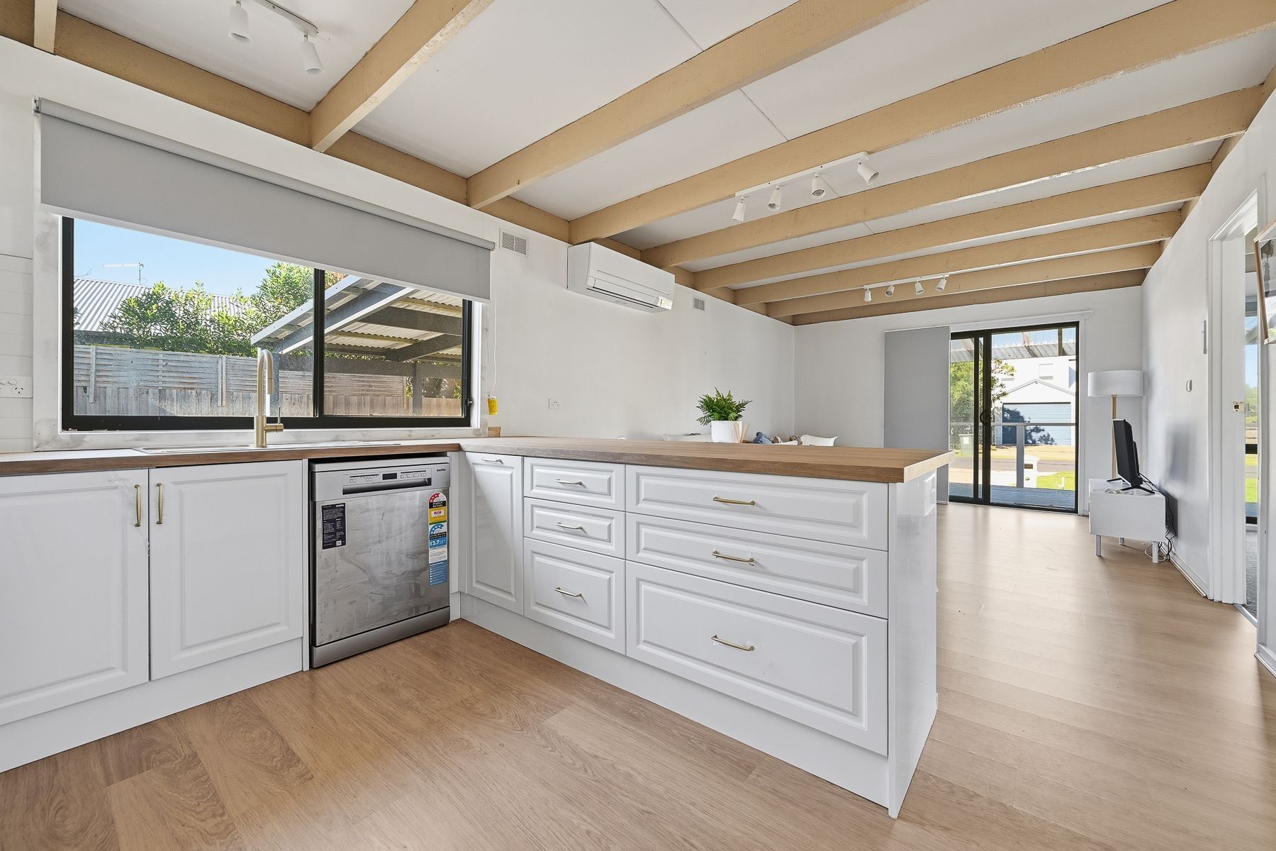 44 Coral Street — photo 3 of 21