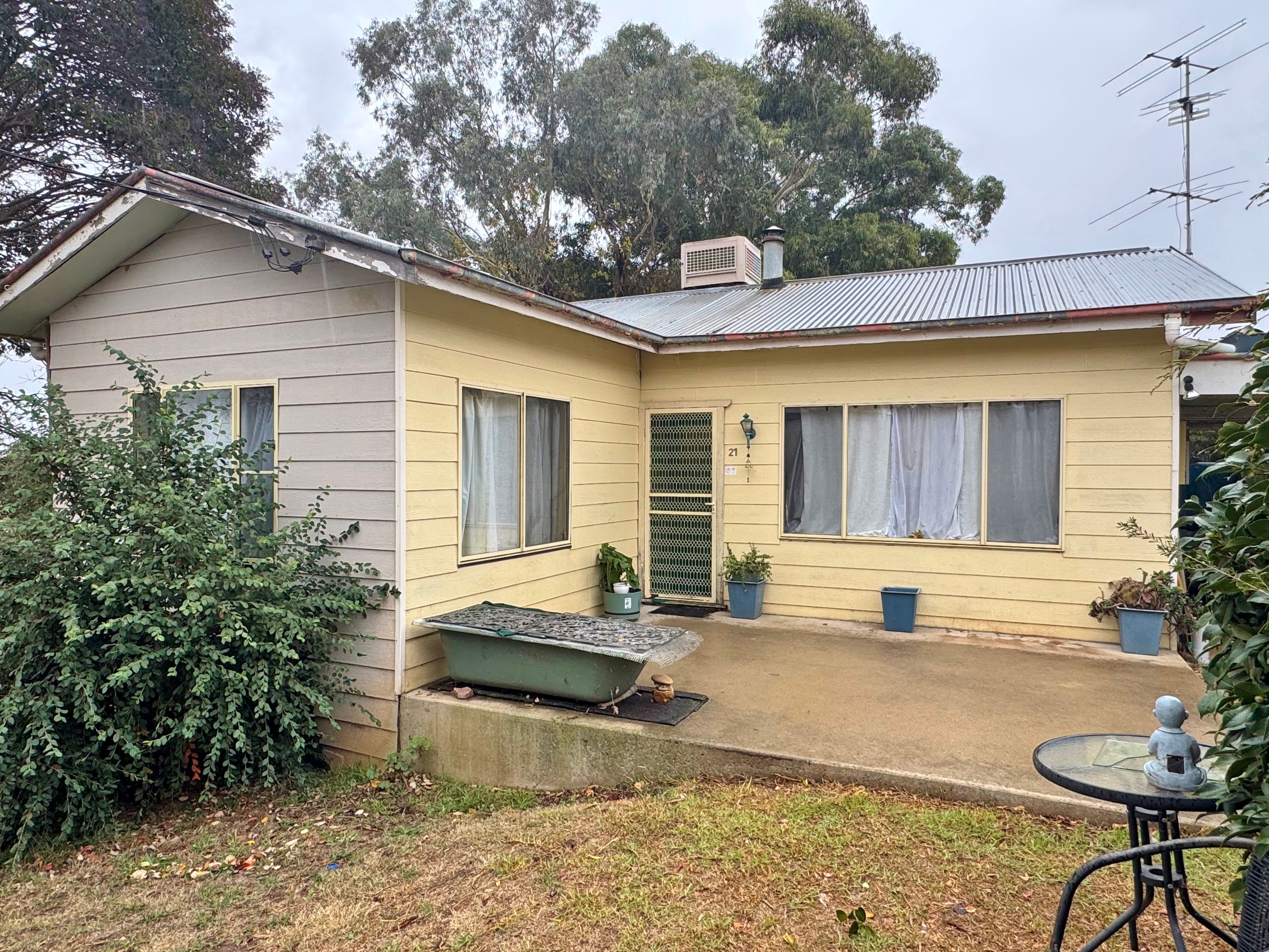 21 Clifton Street, Young, NSW 2594