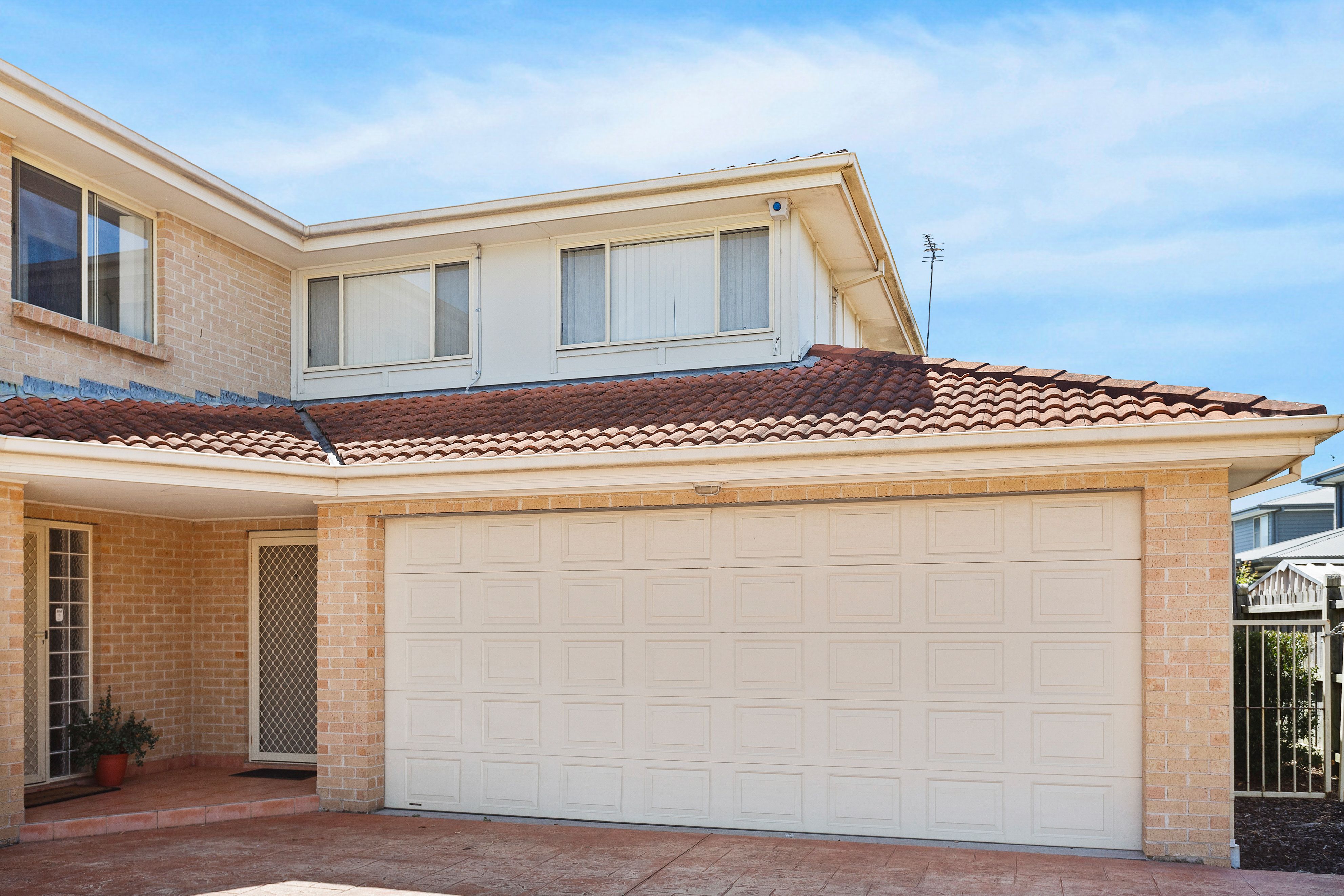 2/16 Seymour Drive, Flinders NSW 2529