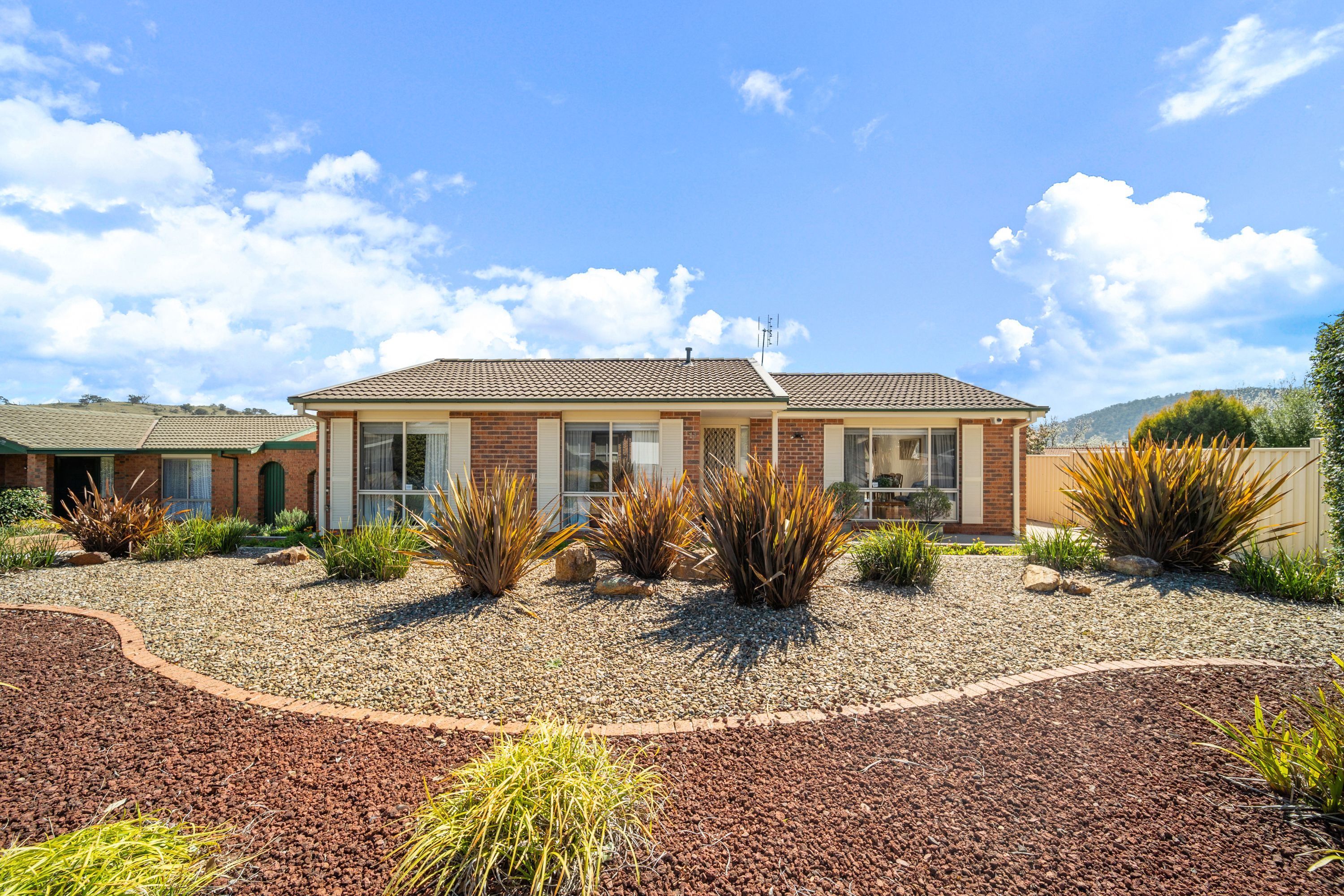 11 Smeaton Circuit, Banks, ACT 2906