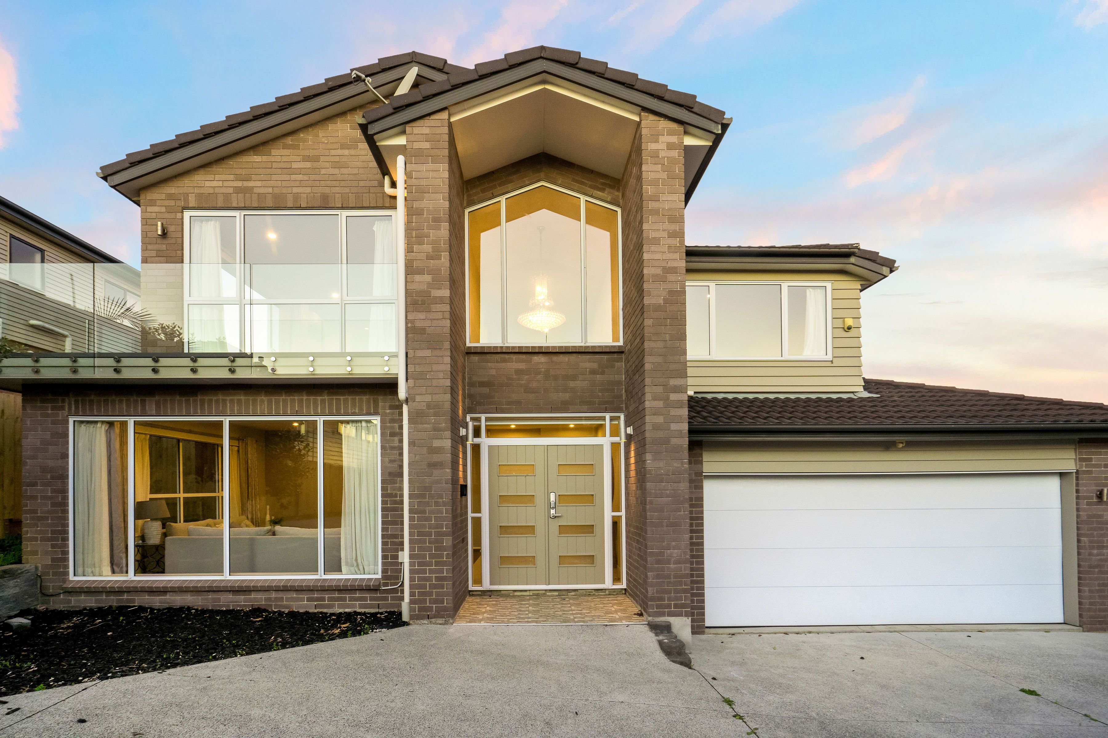 16 Lewis Road, Pakuranga, Manukau City