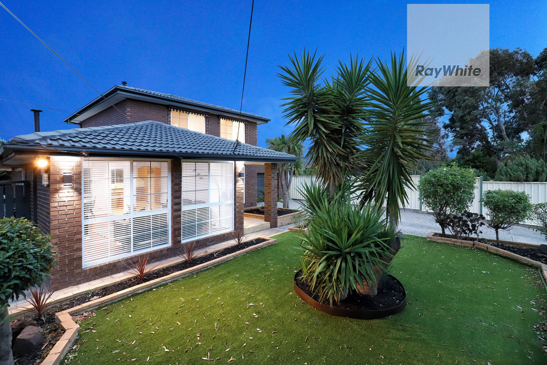 50 Woodstock Drive, Gladstone Park, VIC 3043