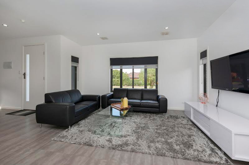1/32 Cash Street, Kingsbury, VIC 3083