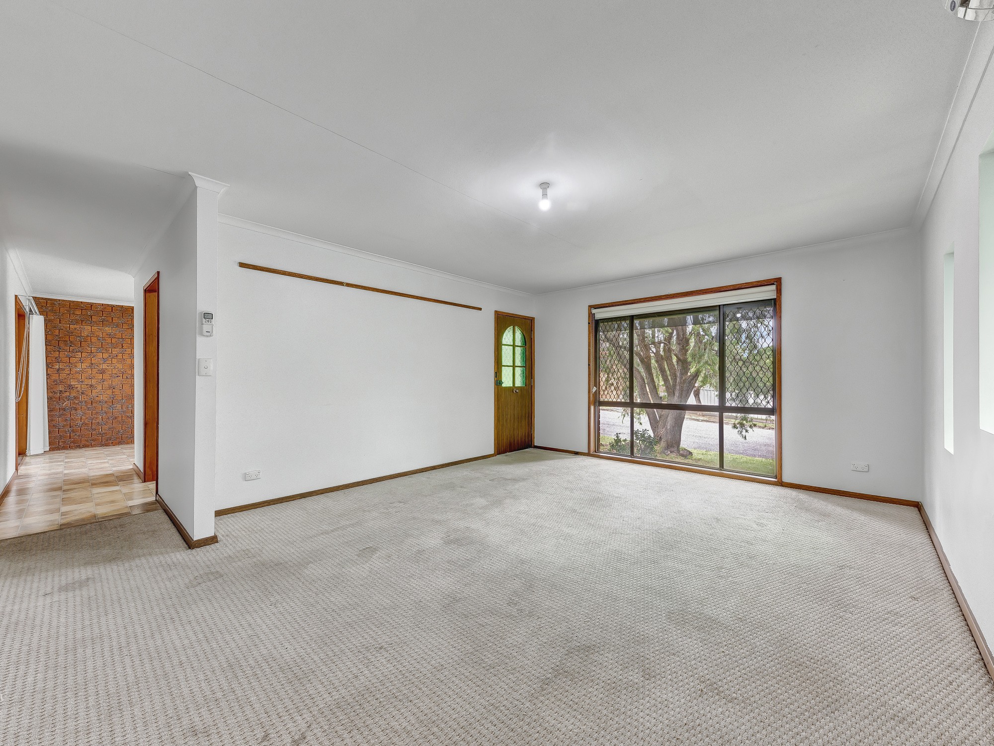 2/348 Woodstock Court, East Albury, NSW 2640