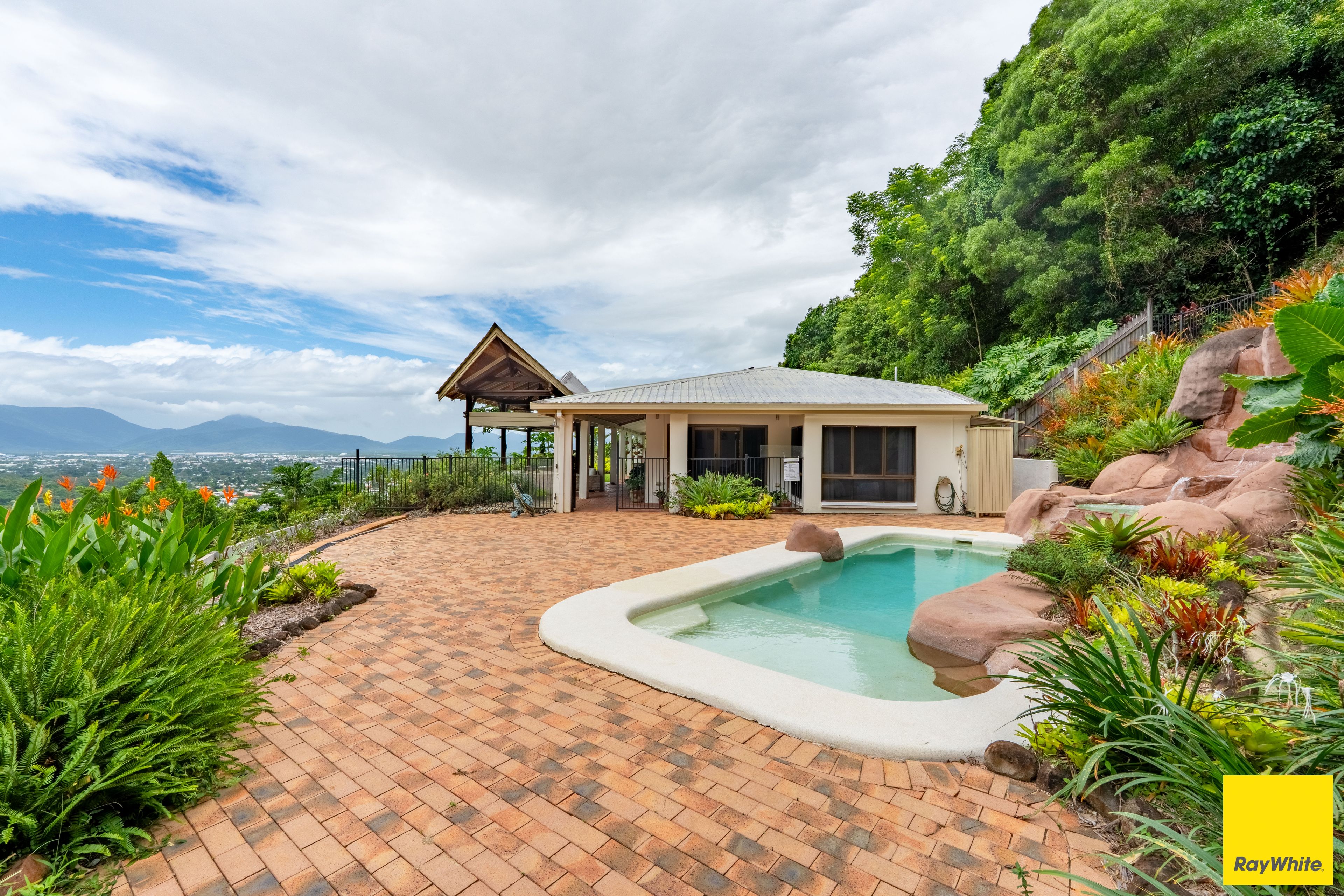 46-48 Lake Morris Road, Kanimbla QLD 4870