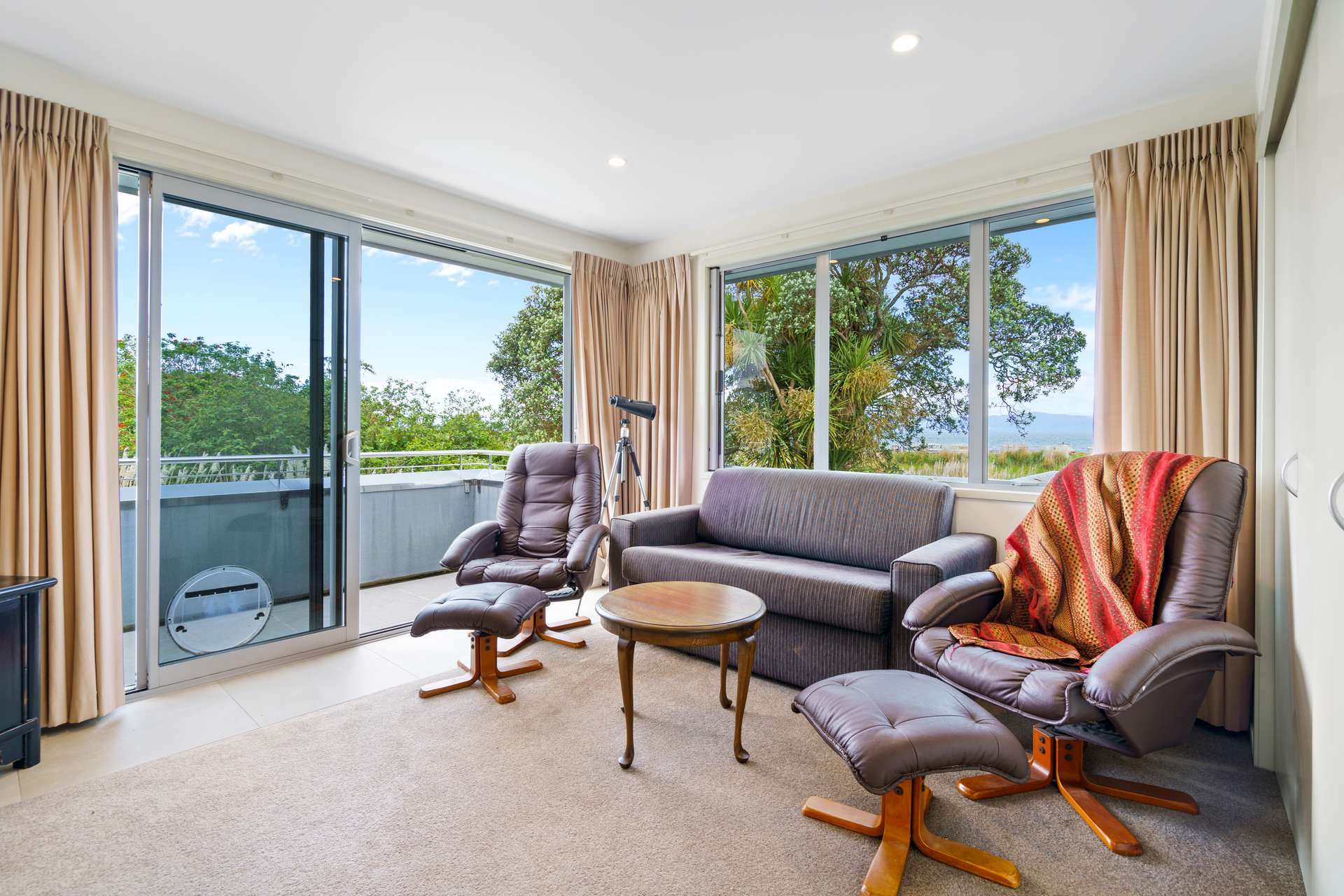 19 F Lowry Road photo 13