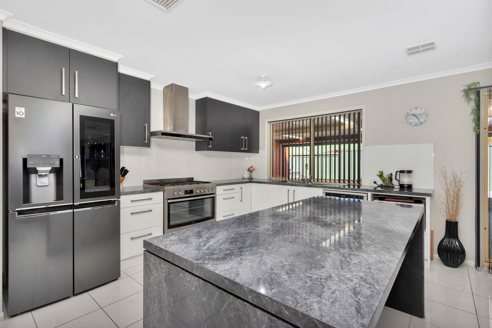 21 Lynton Court, Blakeview, SA 5114