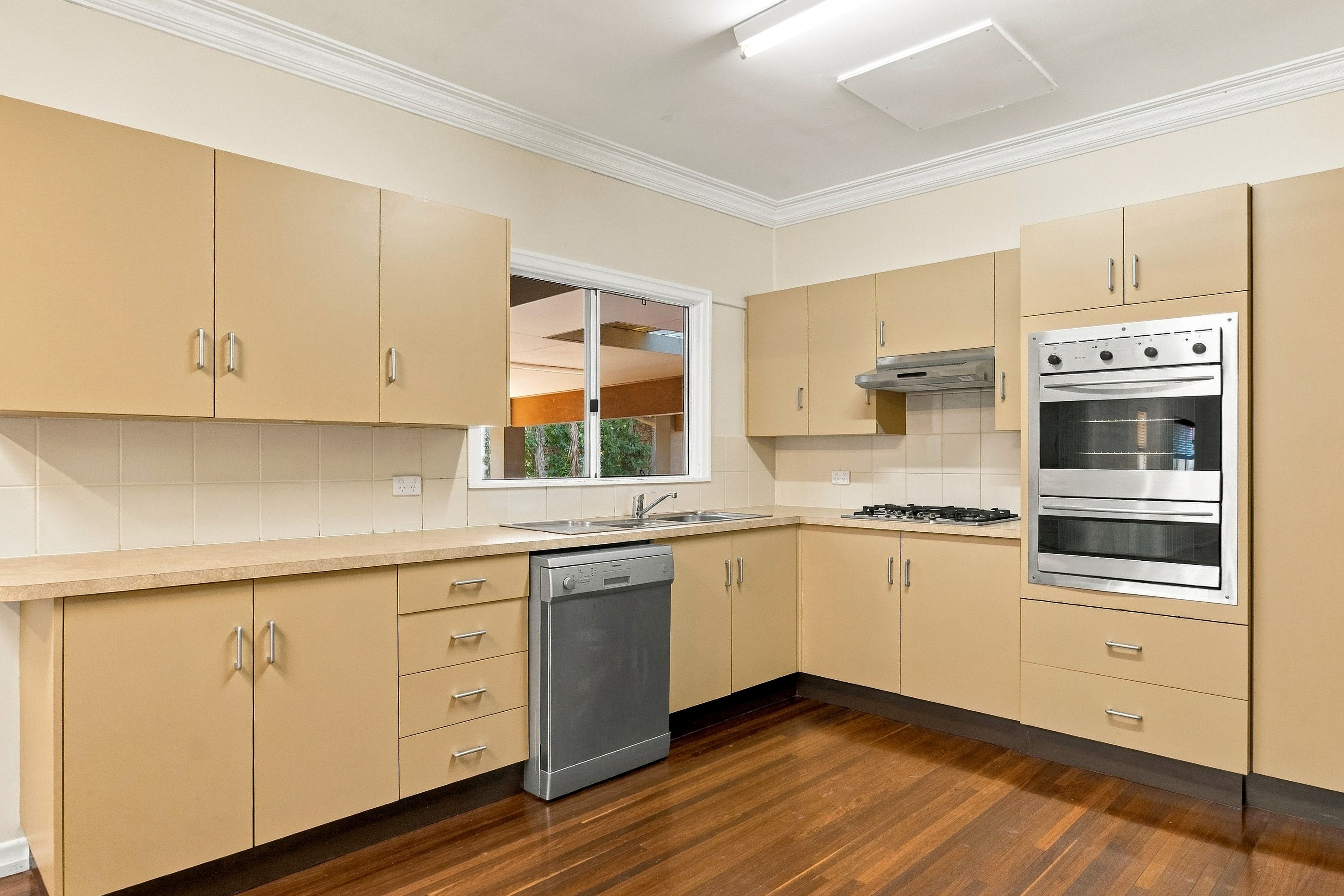 80 Leonardis Road — photo 8 of 20