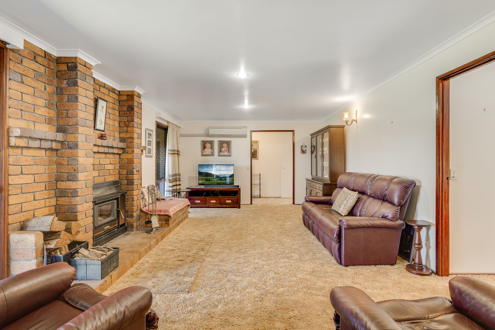 52 Charker Street — photo 7 of 24