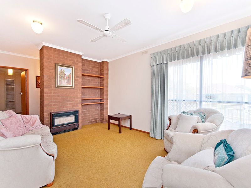 4 Wallace Avenue, Warrnambool, VIC 3280