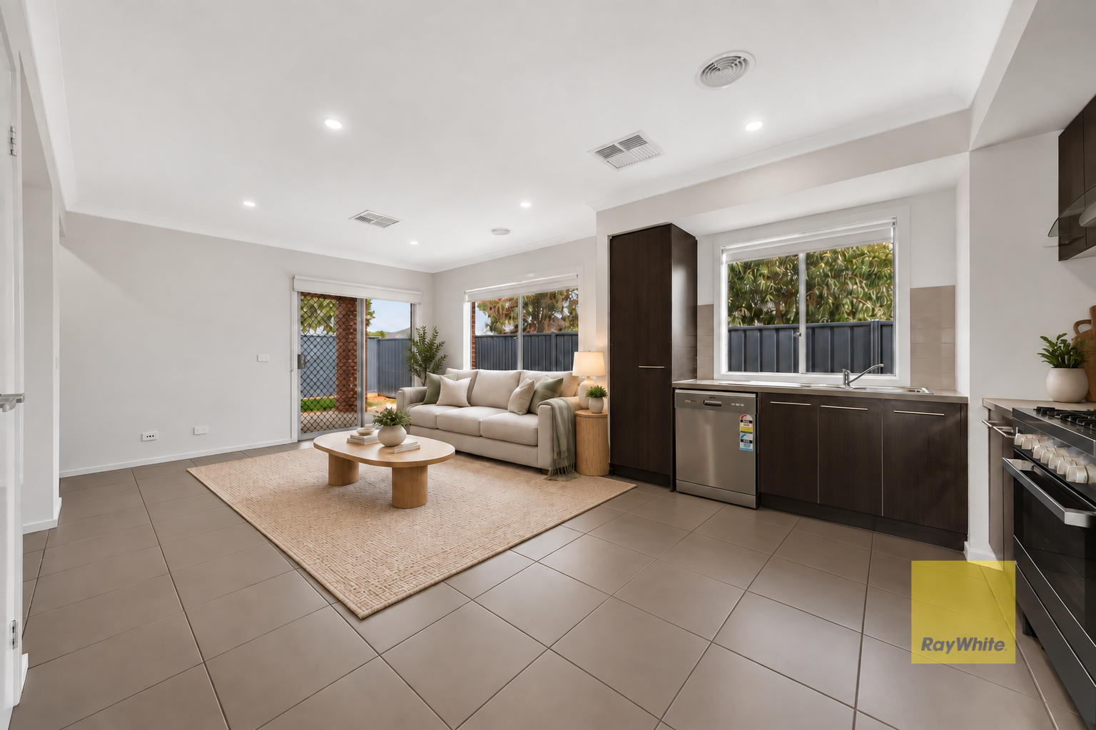 67 Moroka Avenue — photo 6 of 20