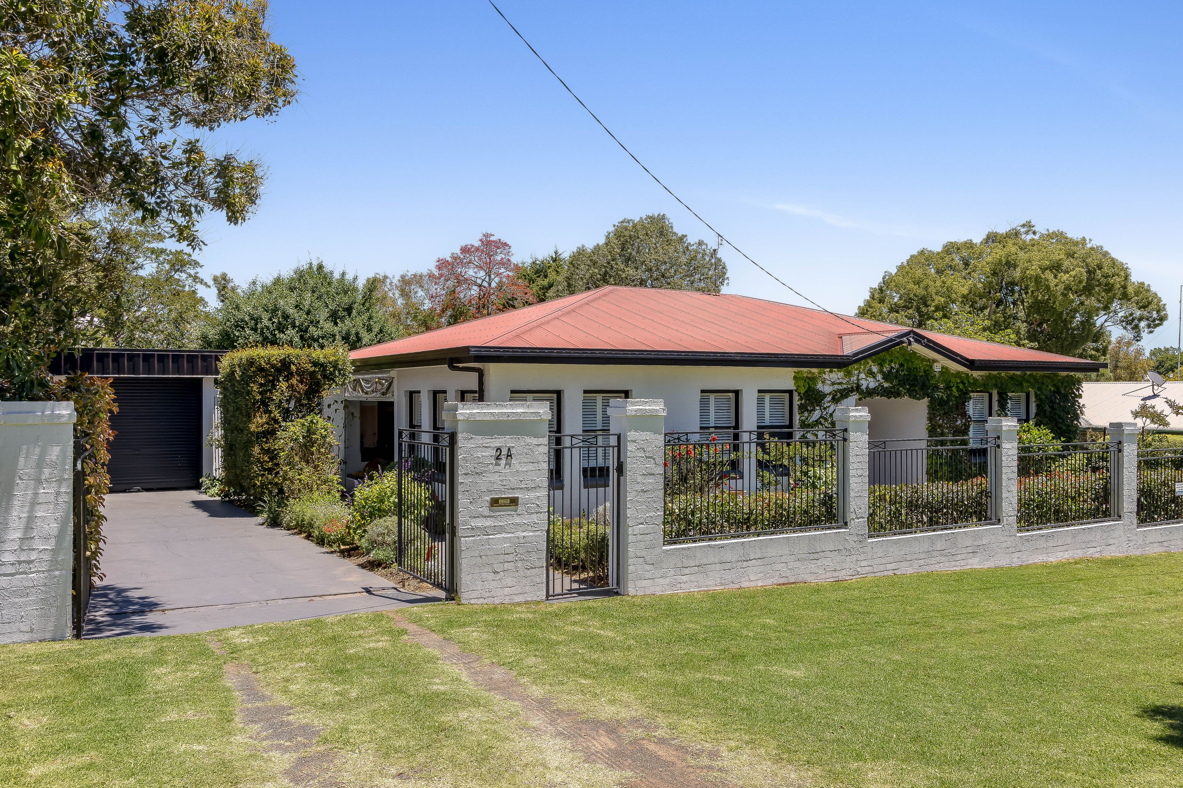 2A Burns Street, East Toowoomba, QLD 4350