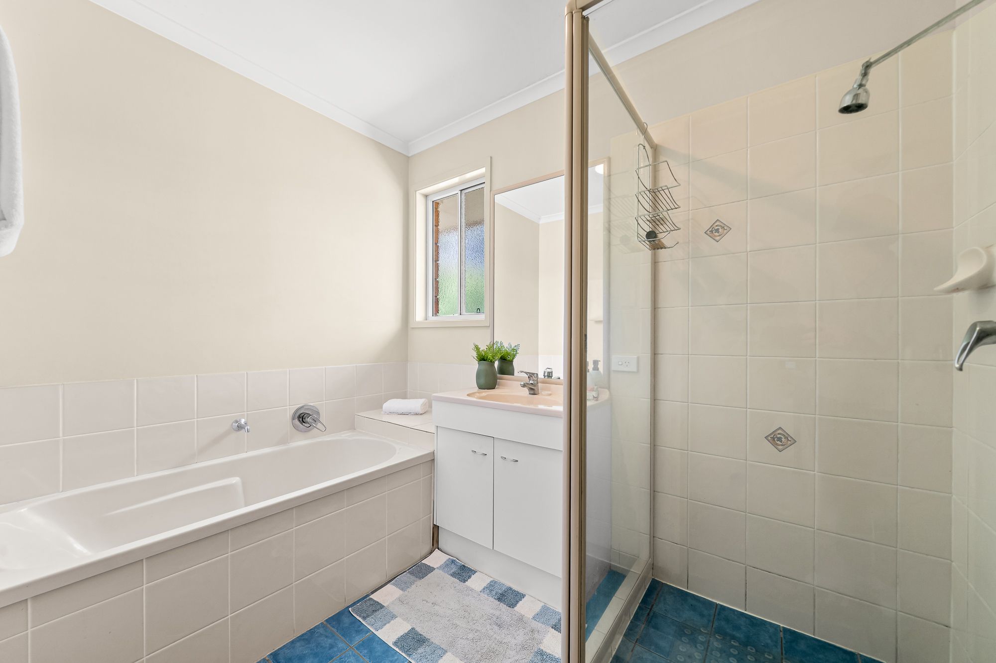 20-32 Ashwood Drive — photo 18 of 30
