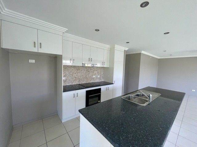 67 Monaco Drive — photo 4 of 24