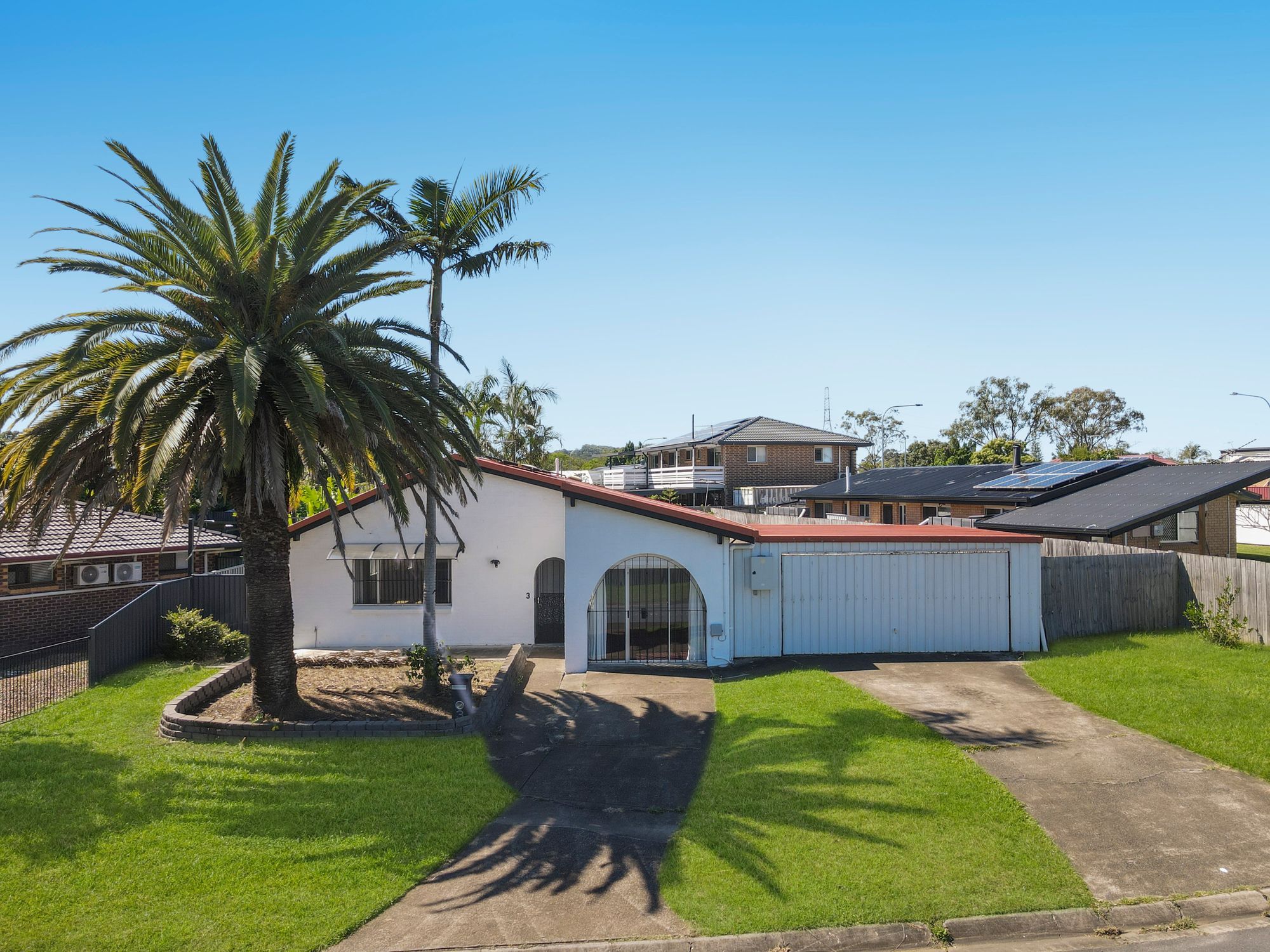3 Yorkshire Crescent, Mount Warren Park QLD 4207
