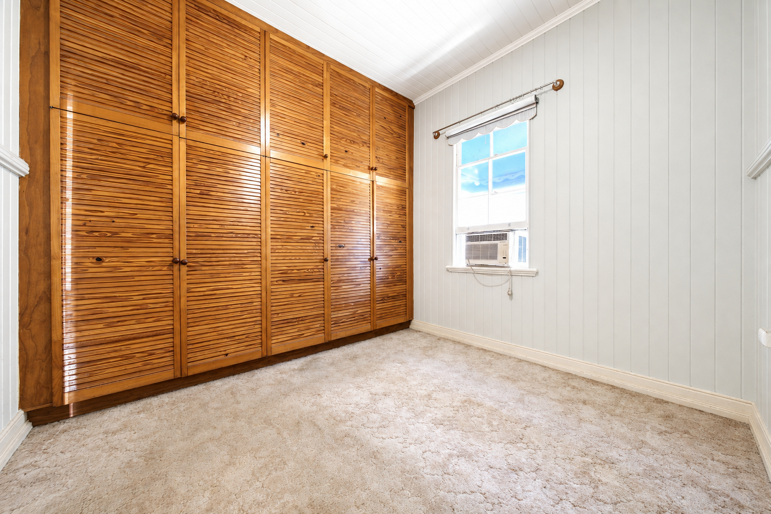 12 Pleasant Street — photo 10 of 14