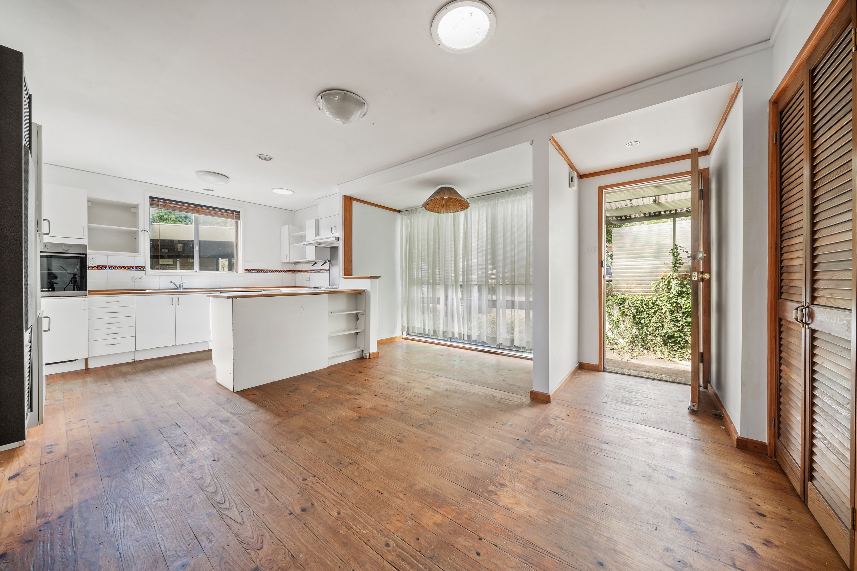 27 Gluyas Street, Farrer, ACT 2607