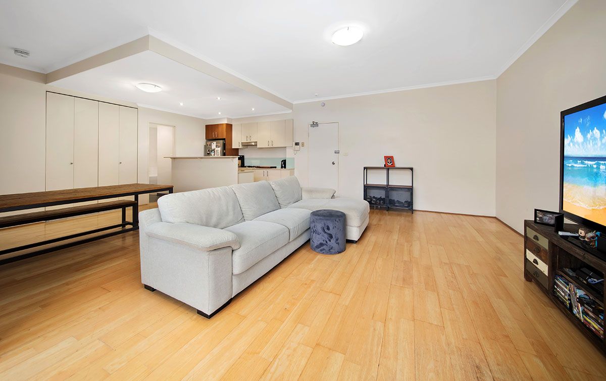 307/296-300 Kingsway, Caringbah, NSW 2229