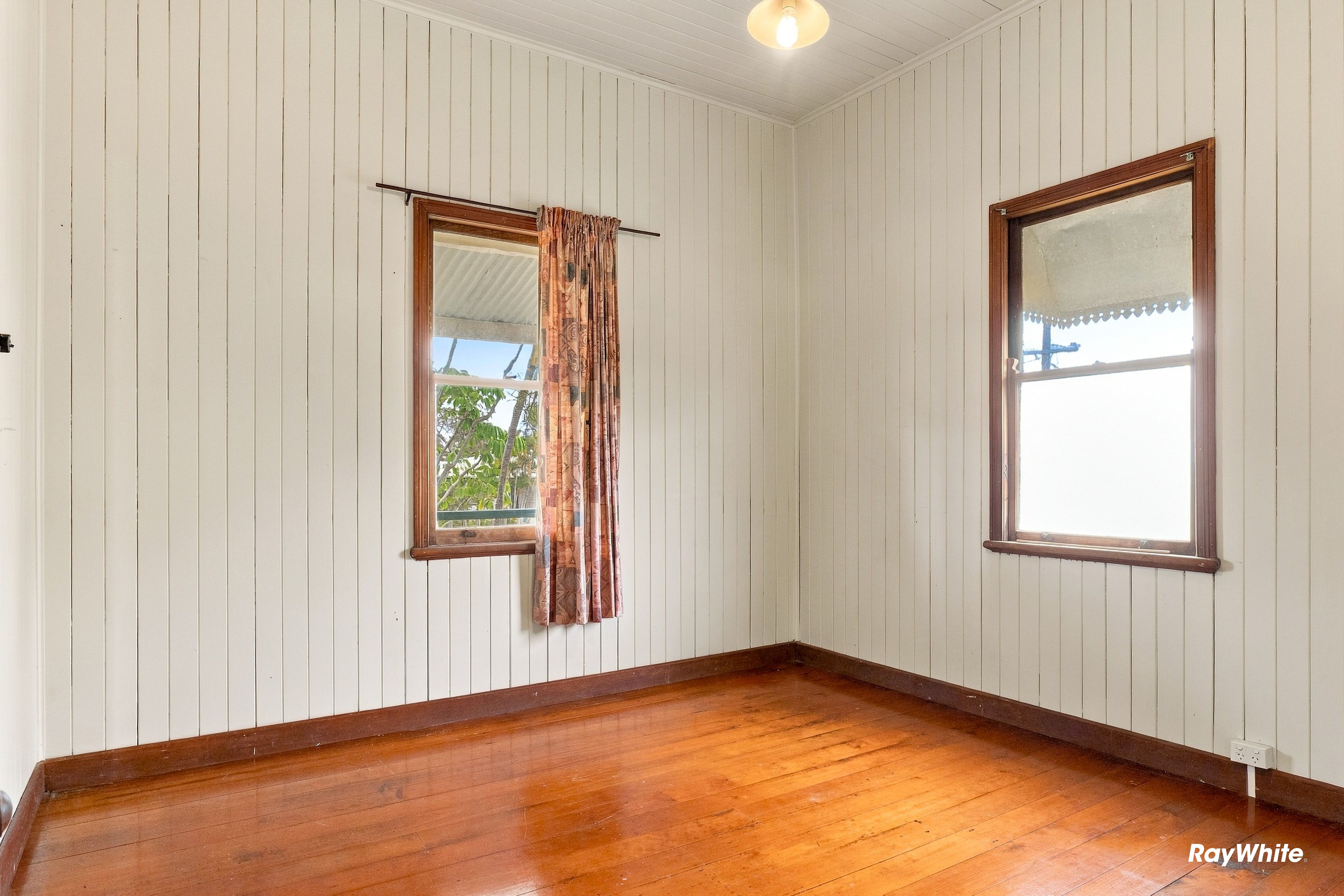 61 Victoria Street — photo 9 of 30