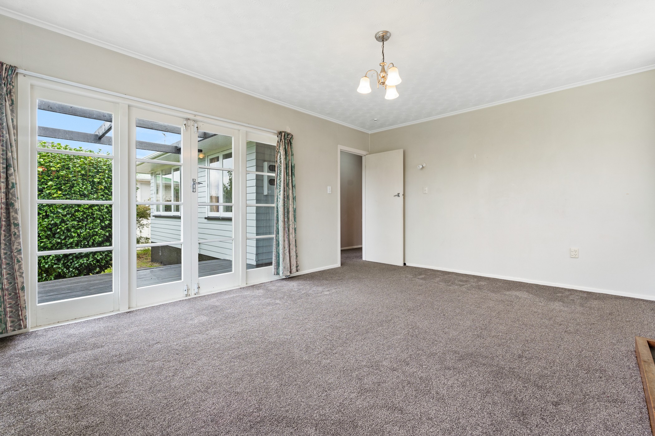 536 Glenfield Road, Glenfield, North Shore City