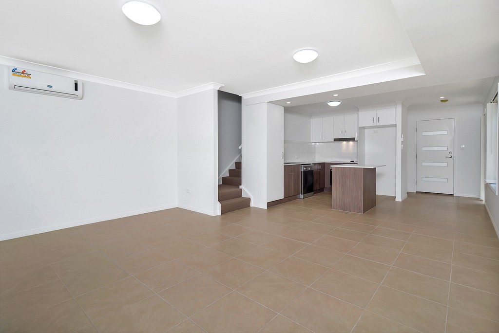 Unit 10/225 Nelson Street, Kearneys Spring, QLD 4350