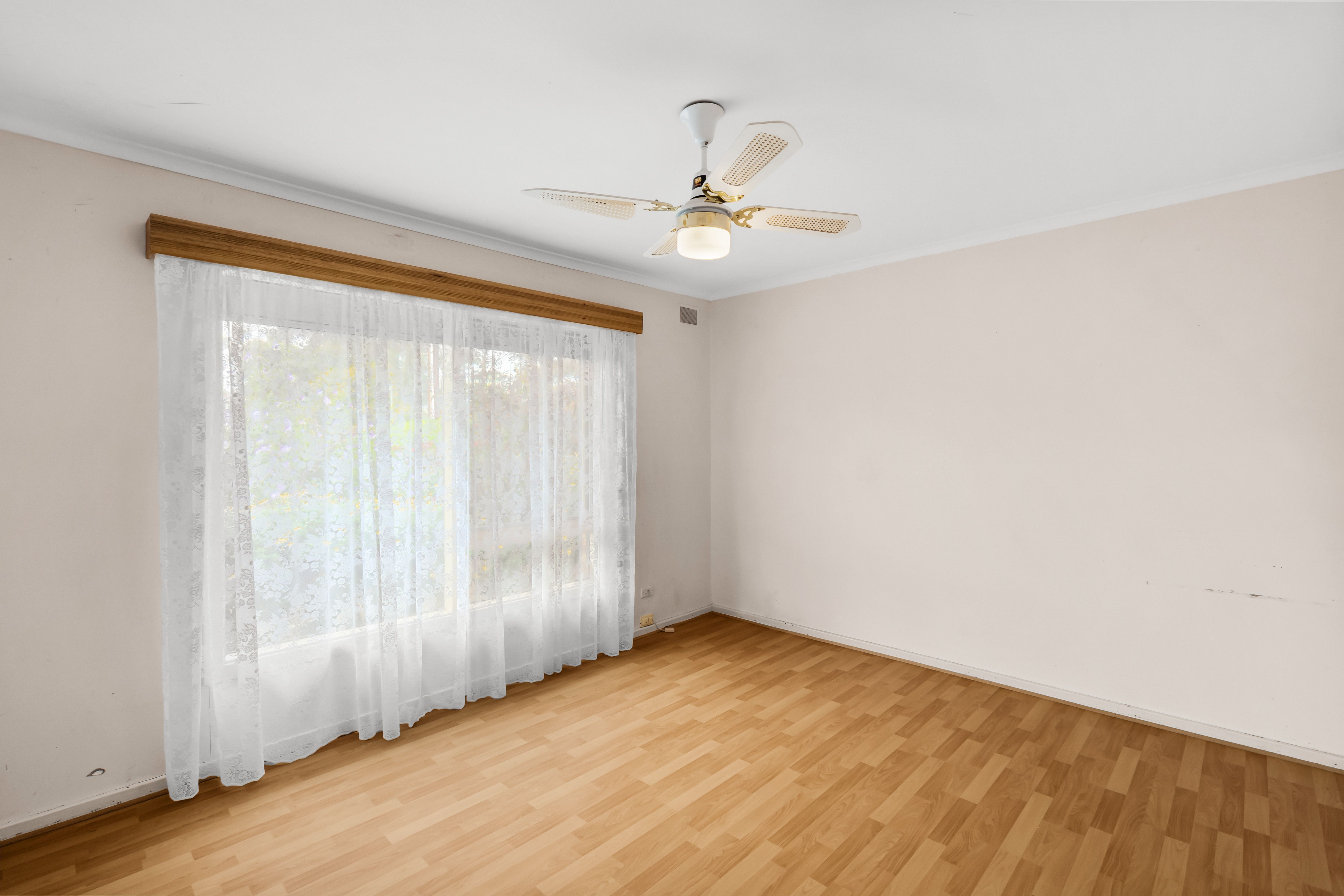 8 Verdon Drive — photo 16 of 28
