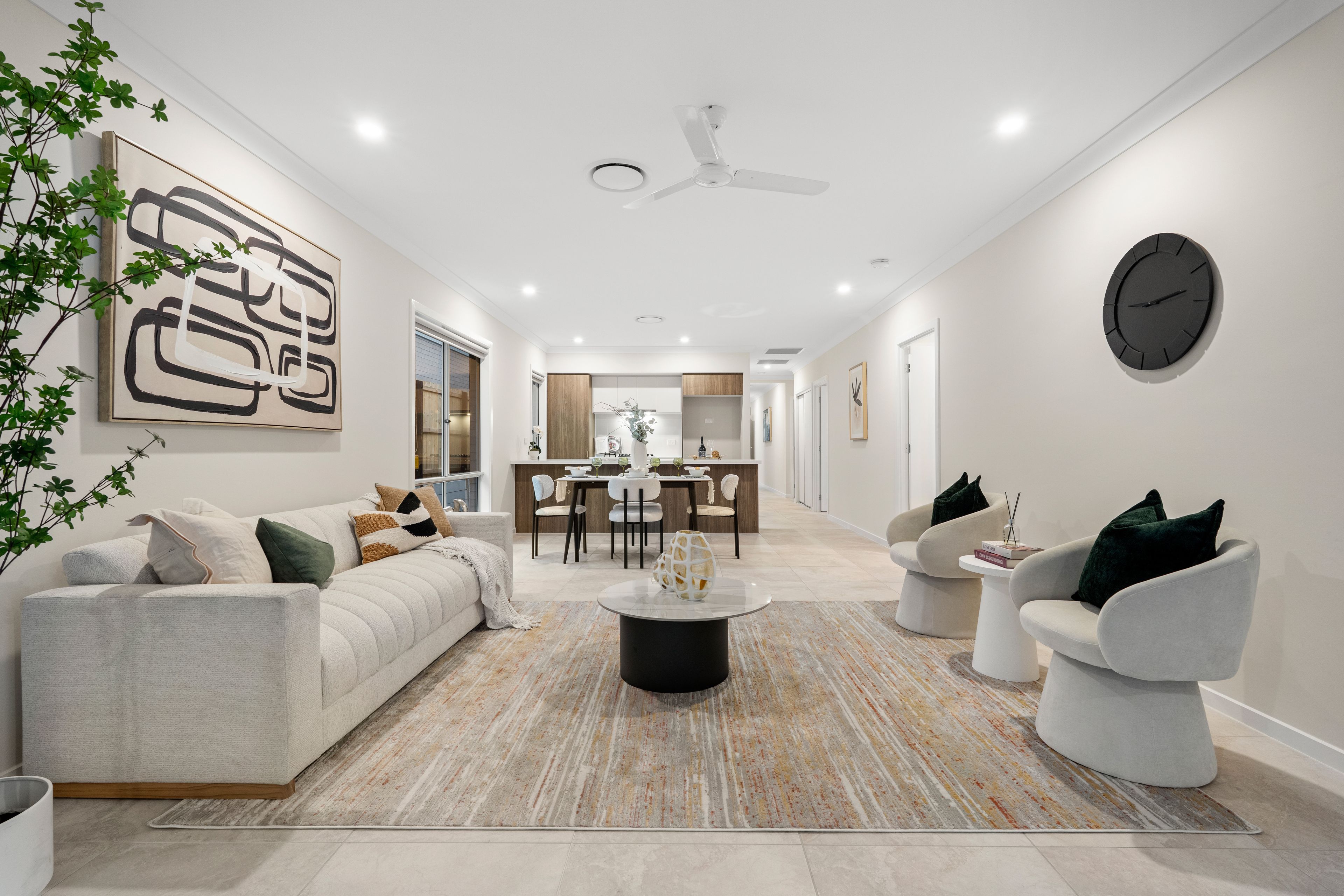 48 Suncrest Mews — photo 3 of 28