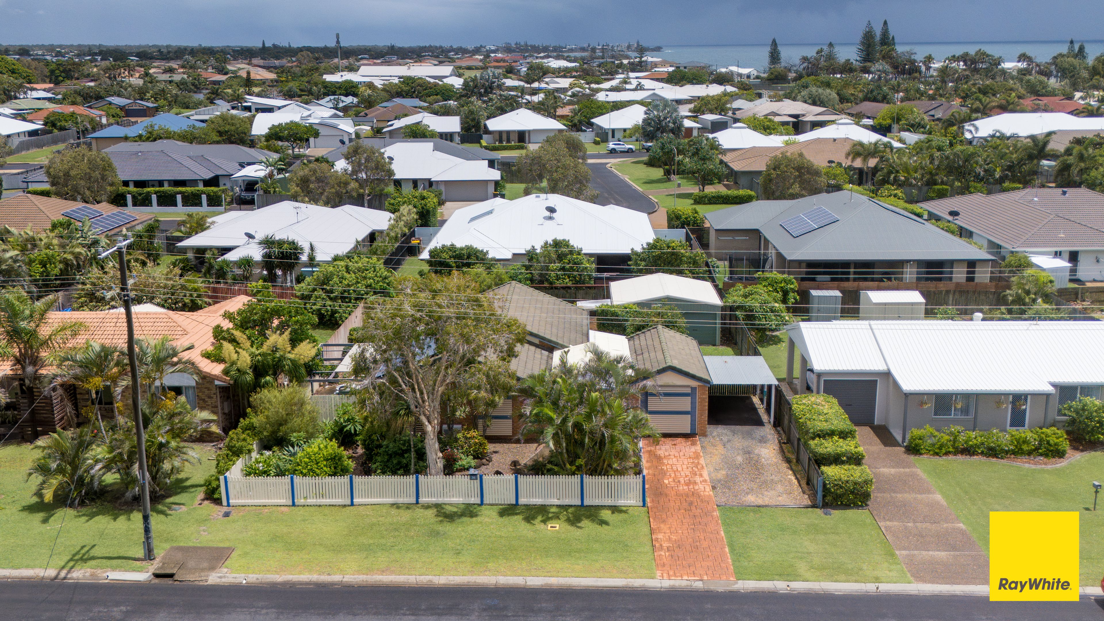 36 Wilfred Street, Bargara QLD 4670