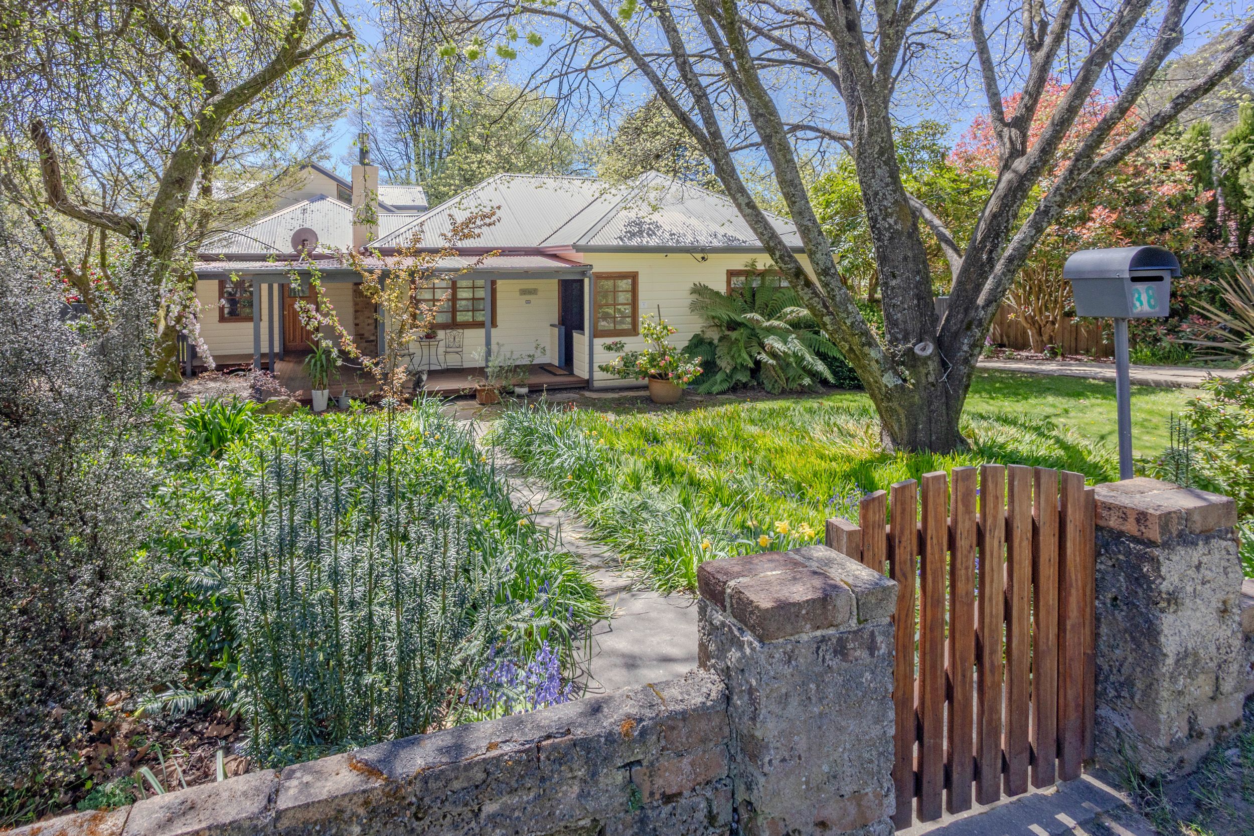 38 Leichhardt Street, Blackheath, NSW 2785