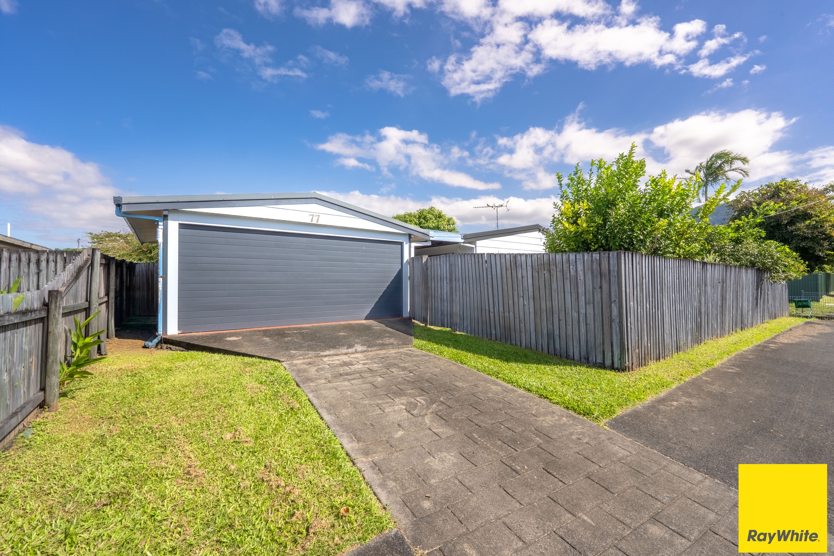 77 Birch Street, Manunda, QLD 4870