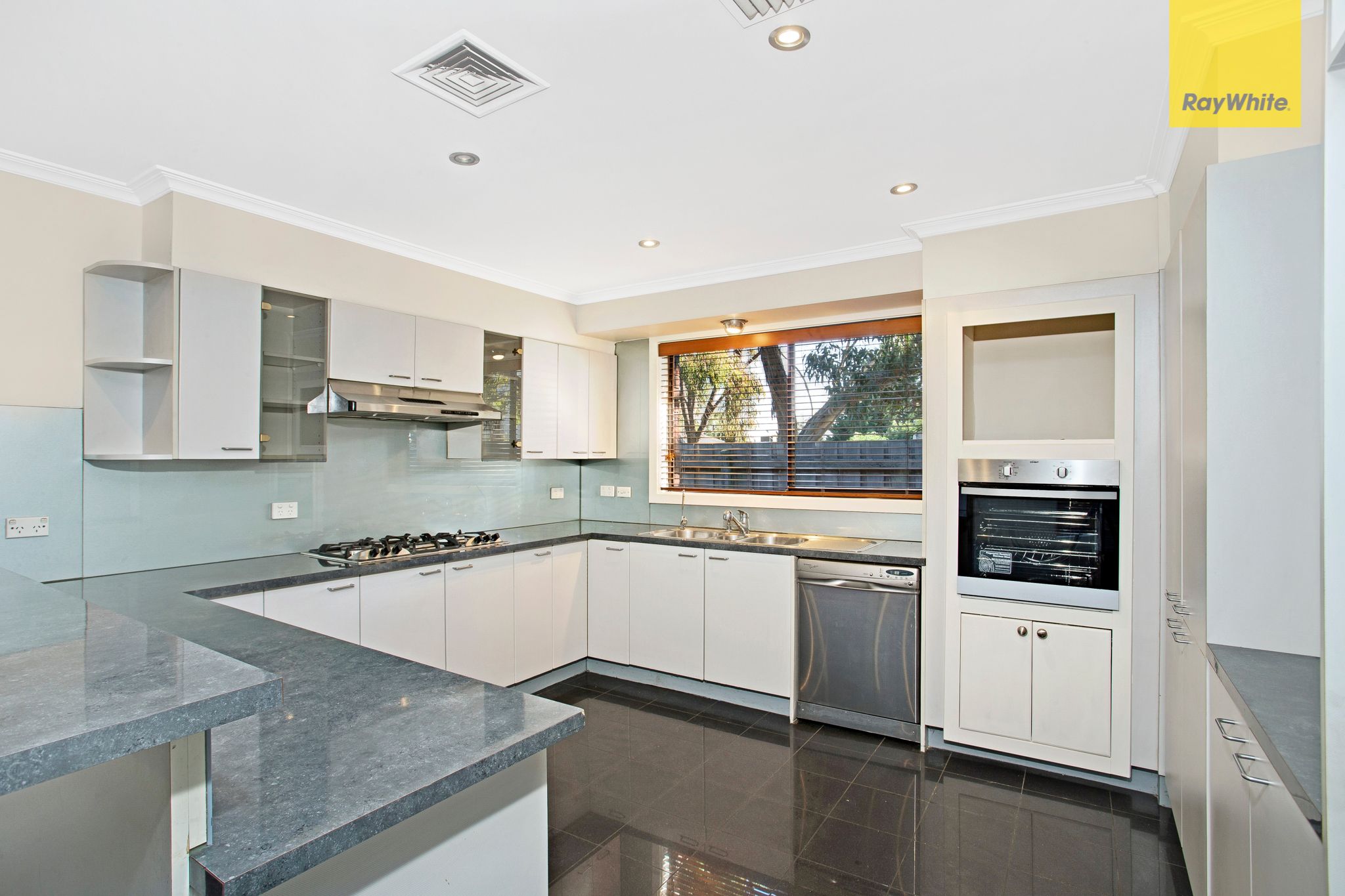 10 Coorong Court, Taylors Lakes, VIC 3038